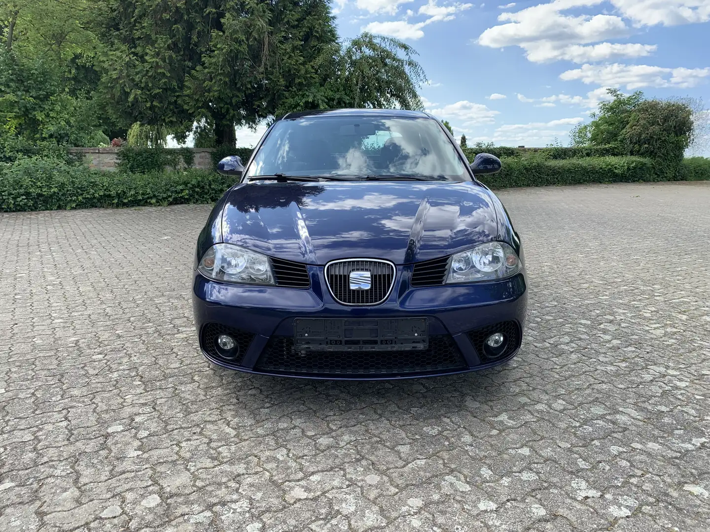 SEAT Ibiza SC 1.4 16V Reference Blau - 2