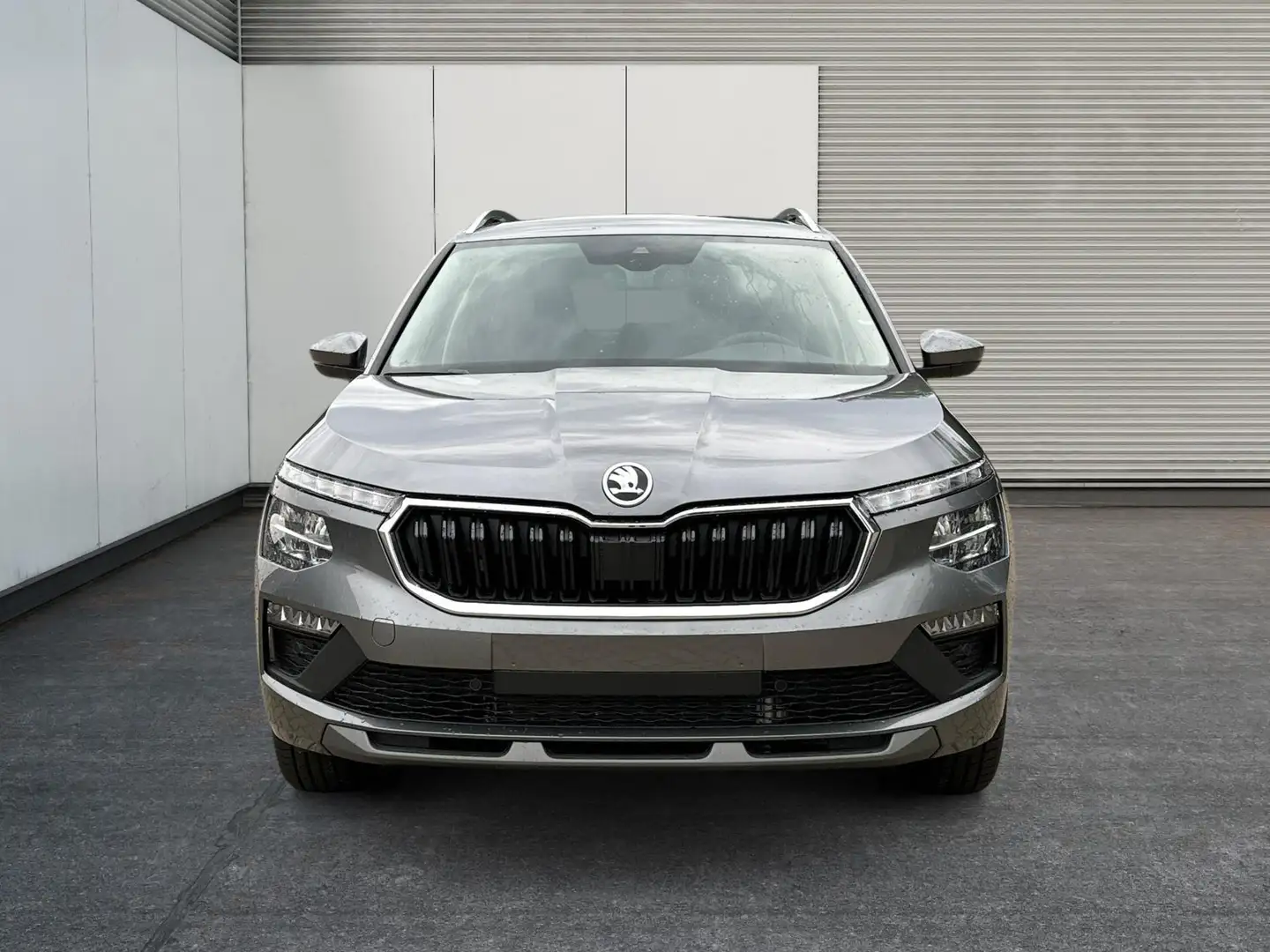 Skoda Kamiq Selection DSG+ACC+SHZ+RFK+PDC+KESSY+SUNSET 1.0 ... Grau - 2