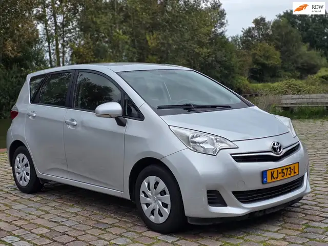 Toyota Verso-S 1.3 VVT-i Comfort Plus Airco cruis control cv op a