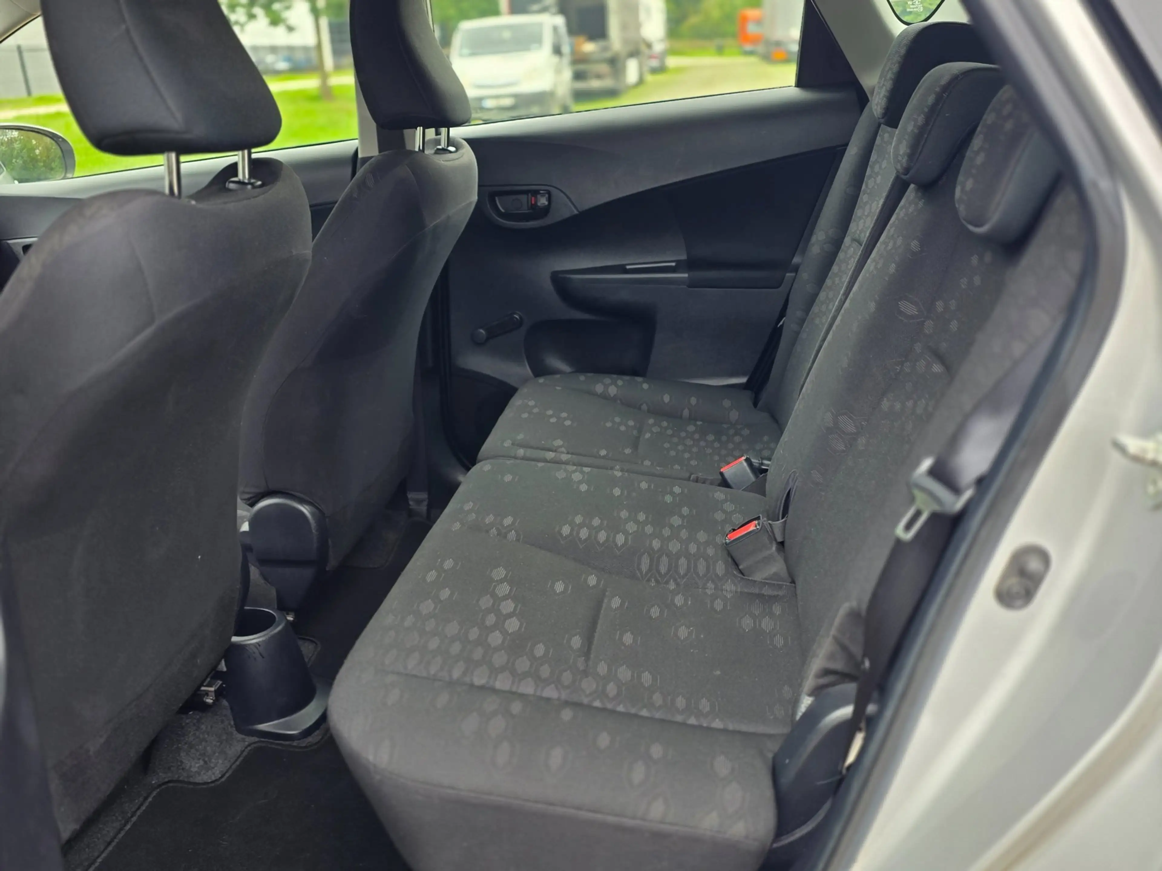 Toyota Verso-S 1.3 VVT-i Comfort Plus Airco cruis control cv op a — photo 10