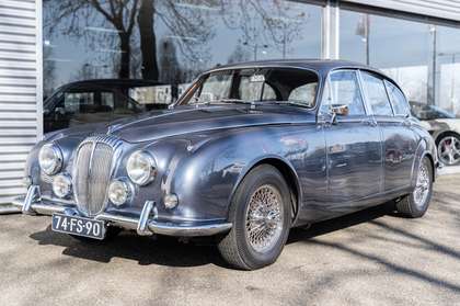 Daimler 250 Gerestaureerd