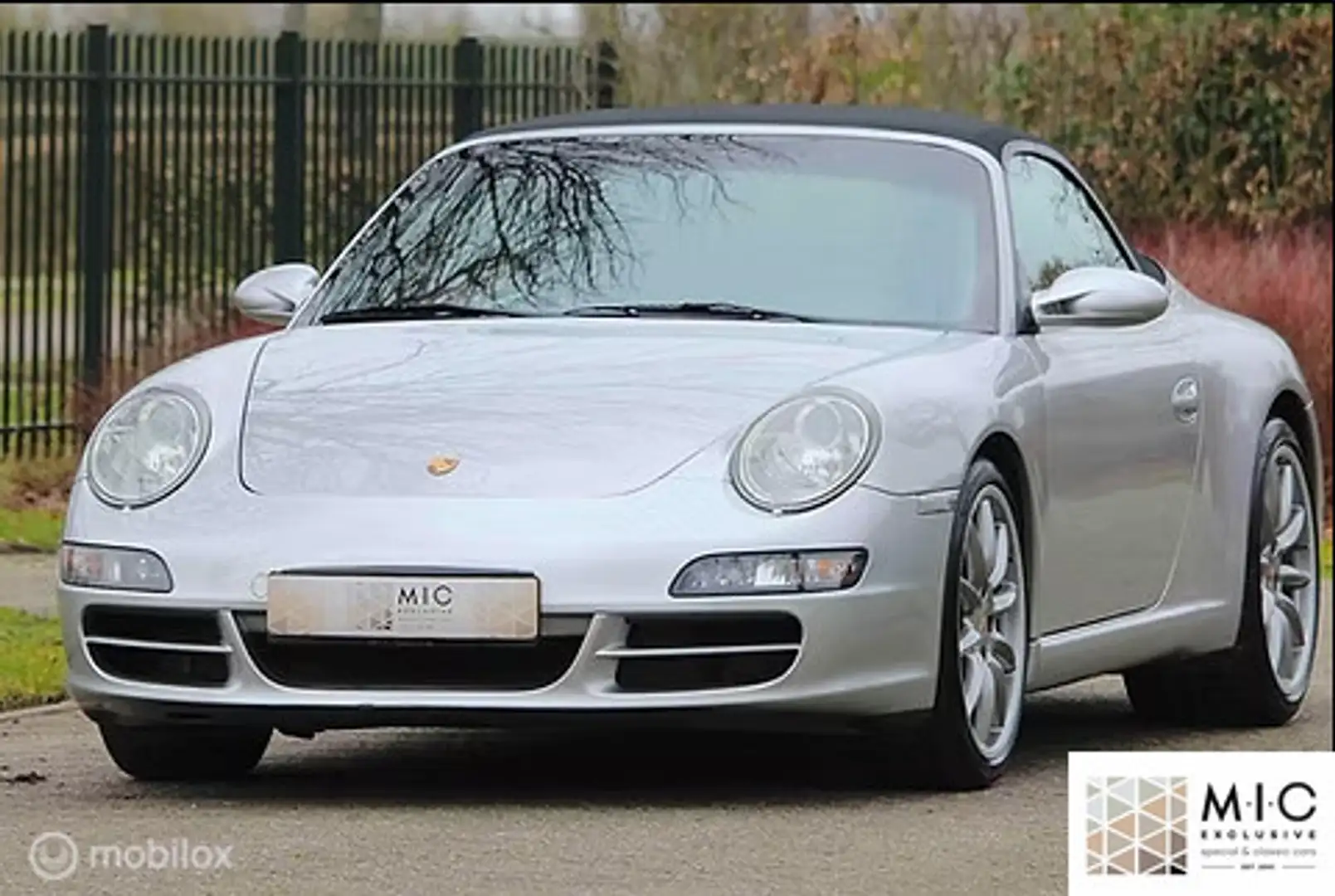 Porsche 997 Cabrio 3.6 Carrera Grijs - 1