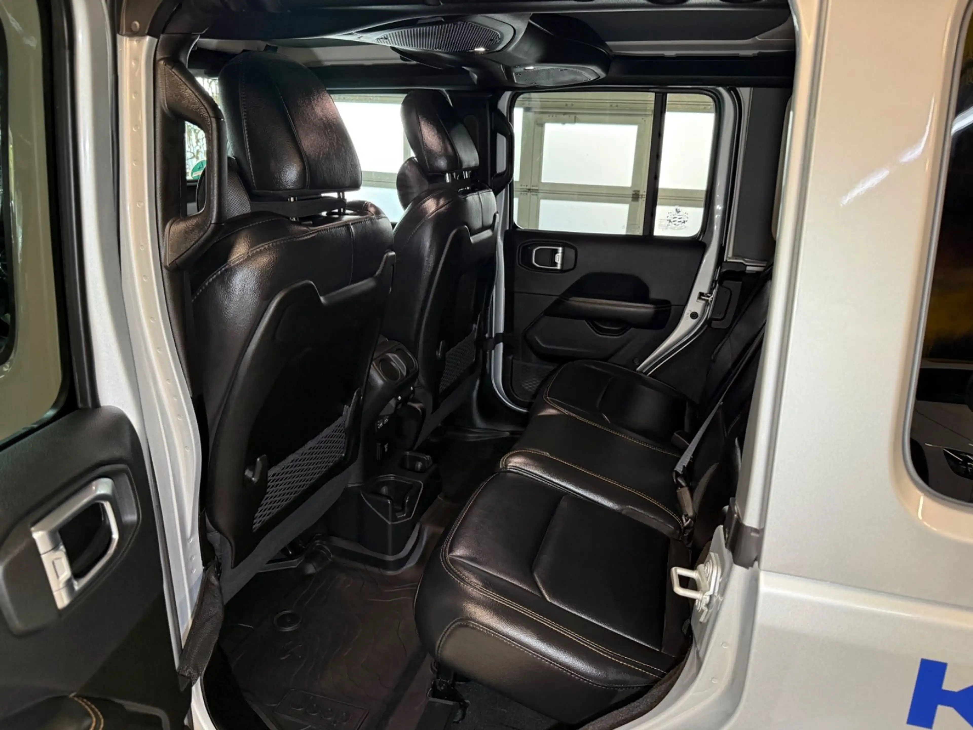 Jeep Wrangler 2.0 T-GDi Unlimited Sahara Aut. UMBAU — photo 15