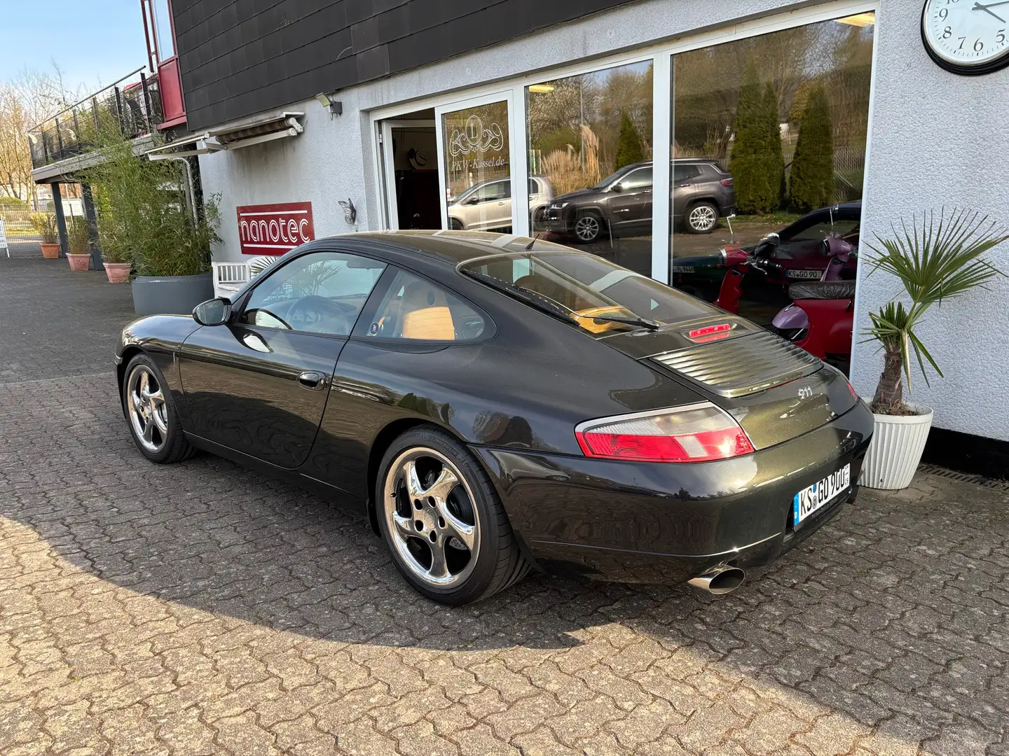 Porsche 911 911 996 Carrera 4 Millennium Nr. 908-911 Schwarz - 1