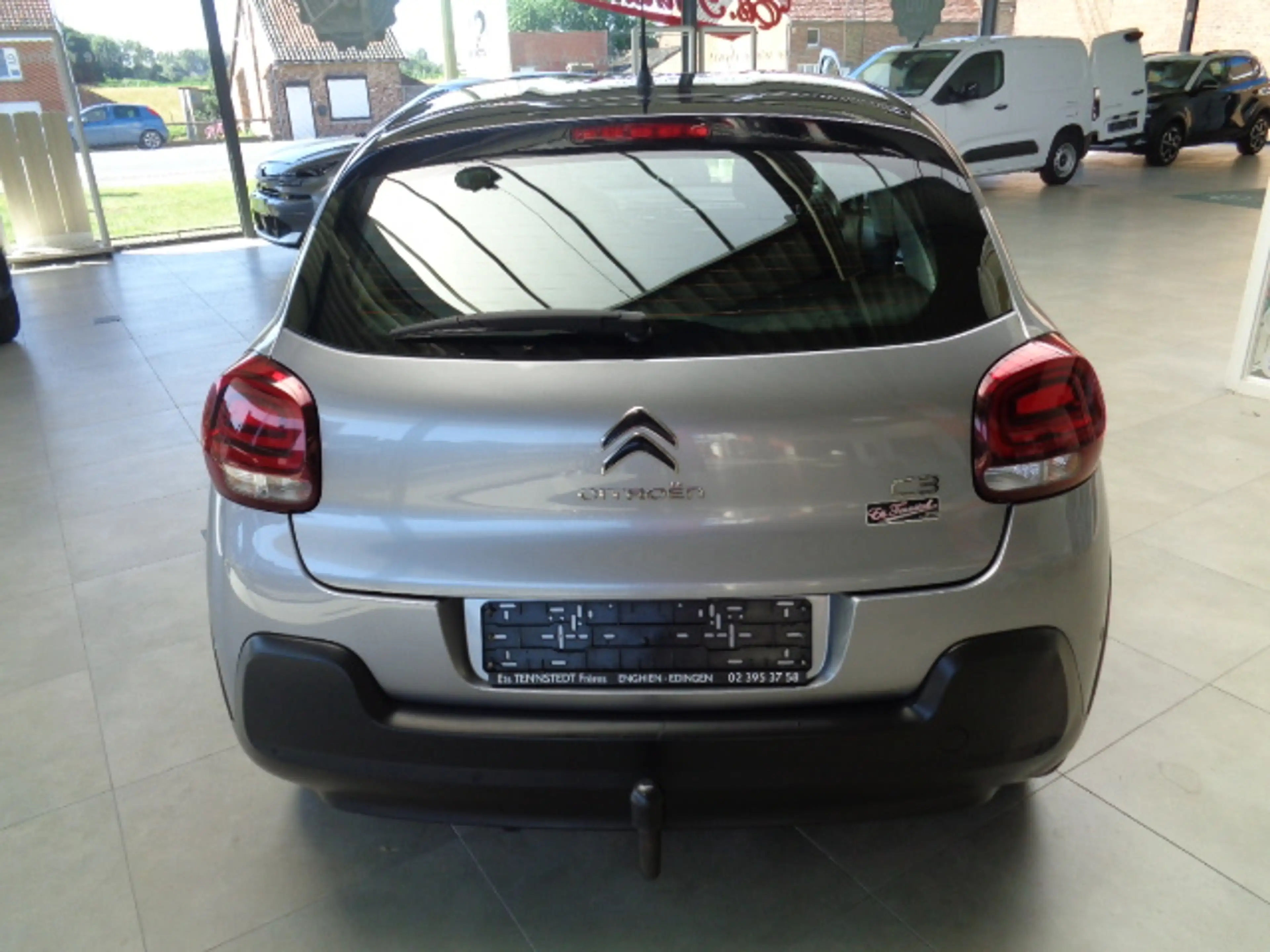 Citroen C3 C3 1.2i PureTech Highlight S — photo 2