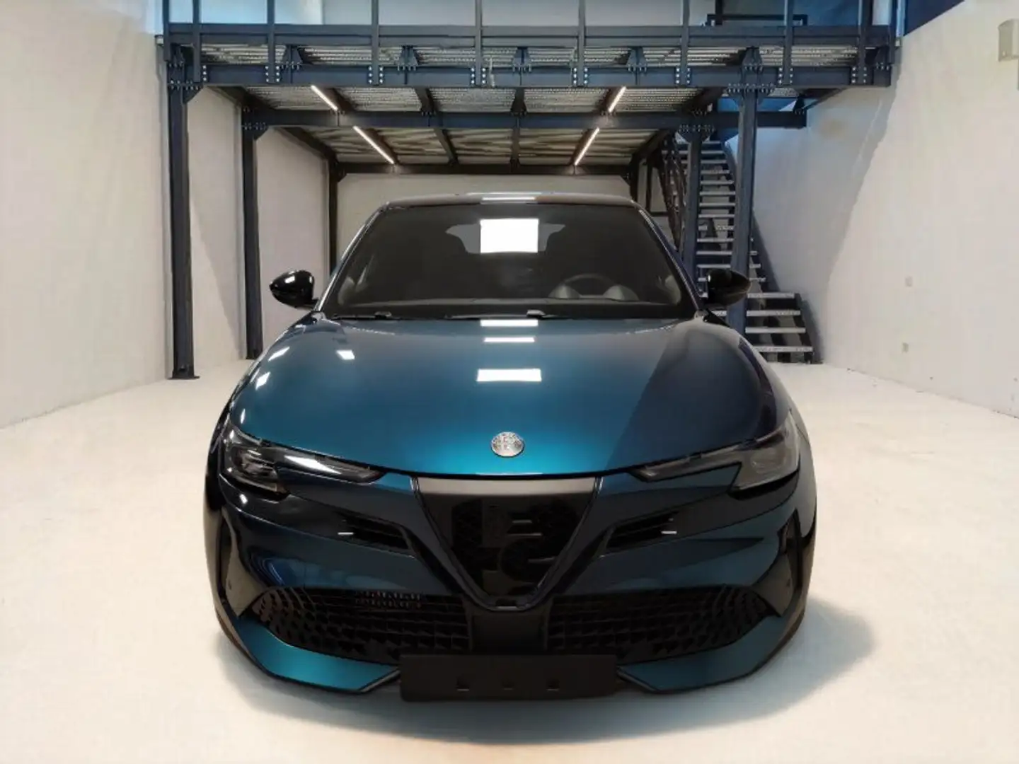 Alfa Romeo Junior Junior 1.2 136 CV Hybrid eDCT6 Speciale Blu/Azzurro - 2