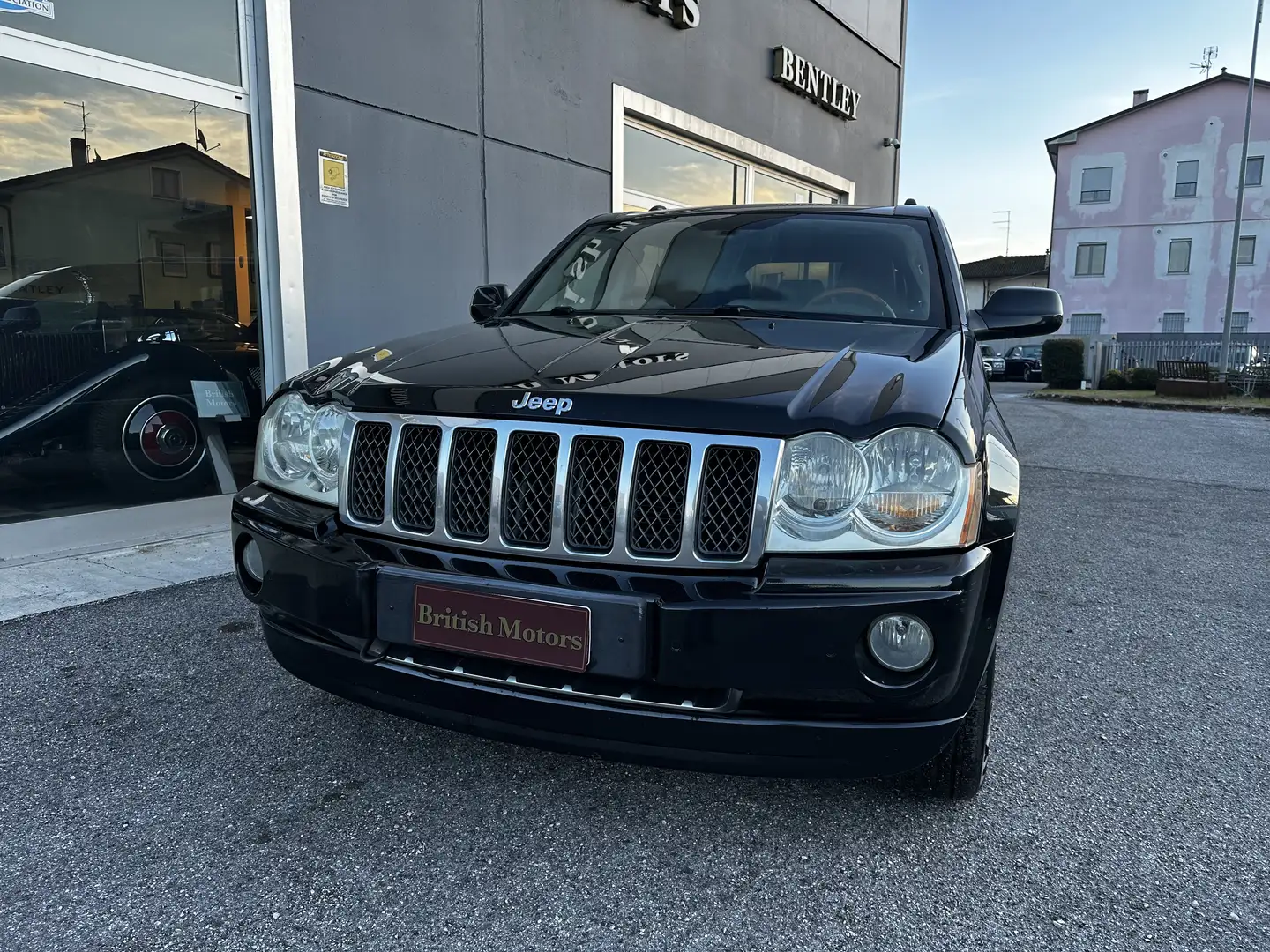 Jeep Grand Cherokee 3.0 V6 Overland Schwarz - 2