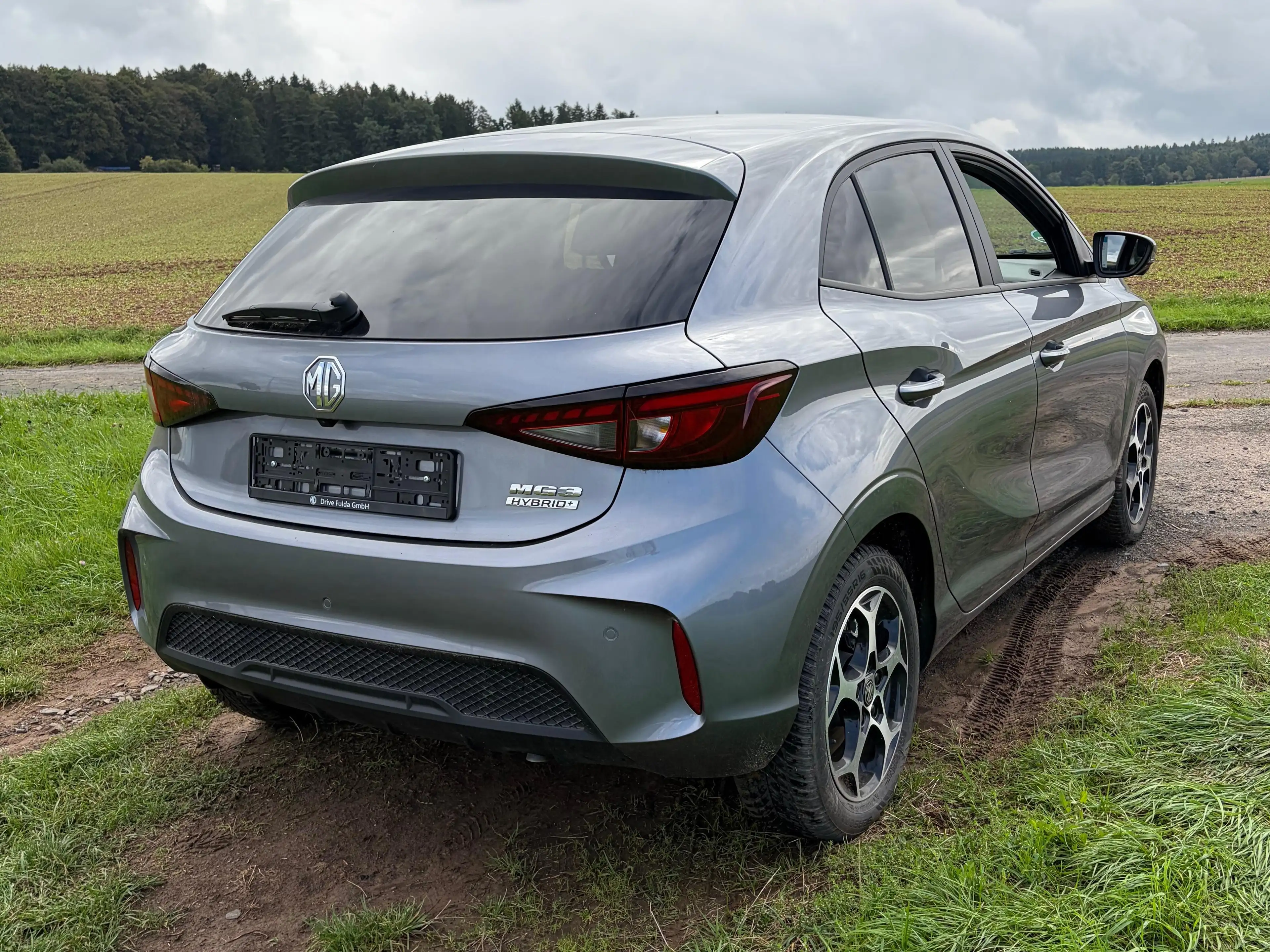 MG MG3 1.5 Hybrid  143 kW Luxury — photo 3