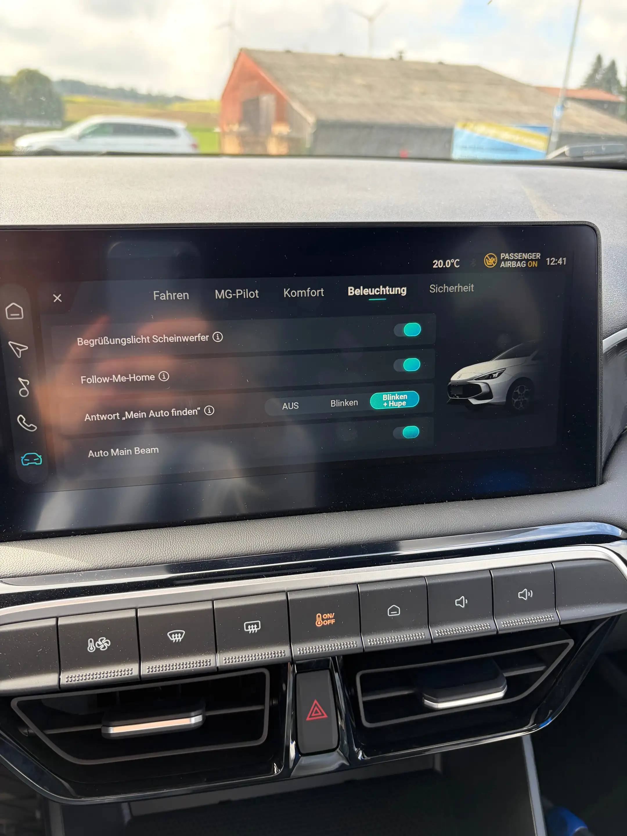 MG MG3 1.5 Hybrid  143 kW Luxury — photo 12