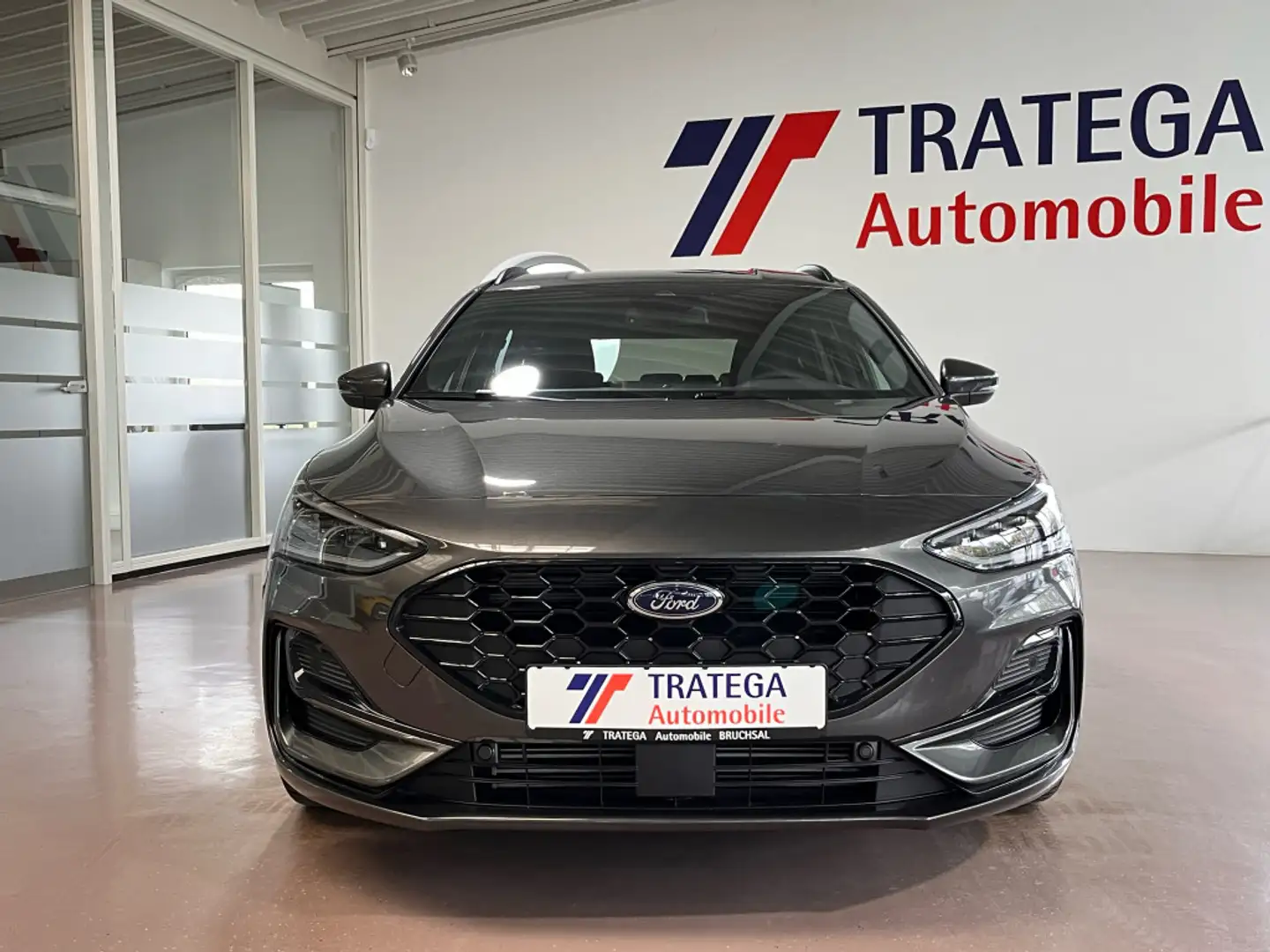 Ford Focus Turnier ST-Line Matrix ACC GJR SH -40%!!! Gris - 2