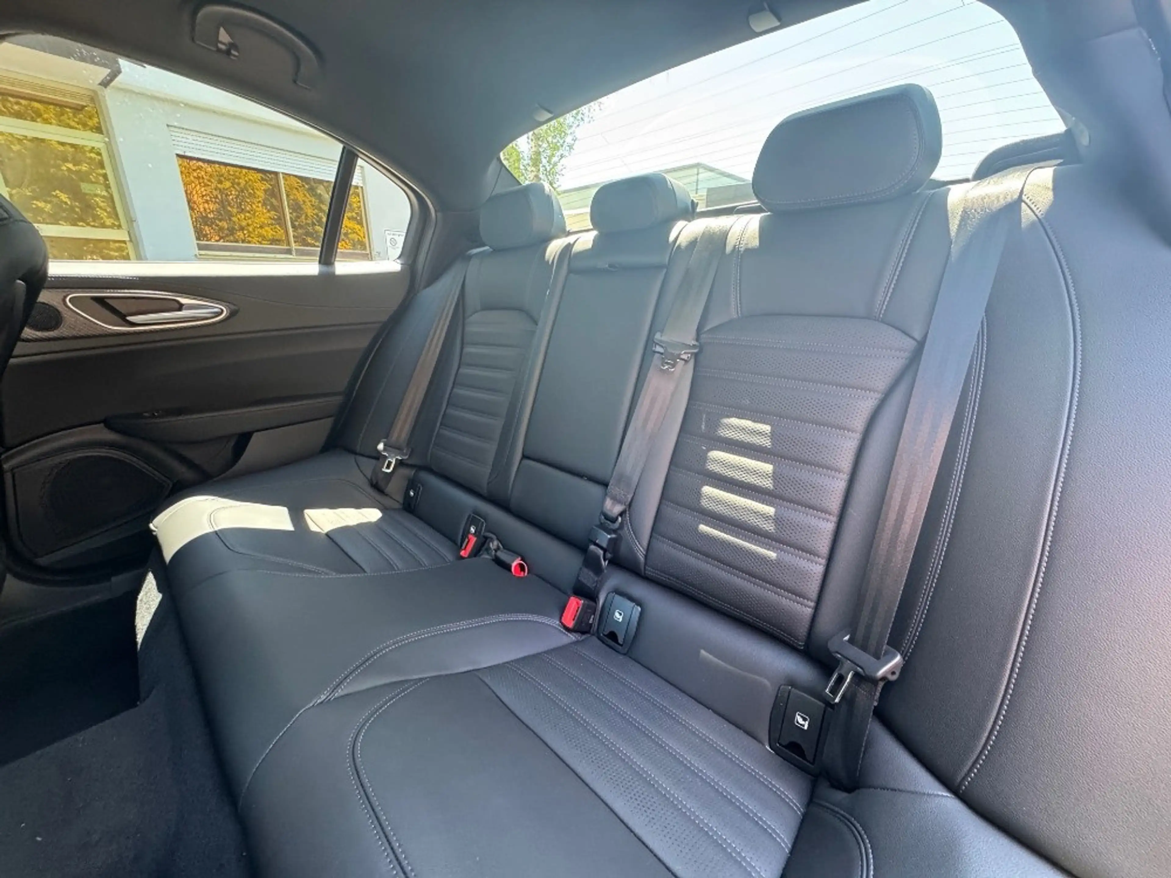 Alfa Romeo Giulia Quadrifoglio MY24 SOFORT|AKRA|TECHNO — photo 17