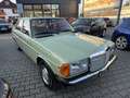 Mercedes-Benz W123 250 Traumzustand! TÜV/AU 07.2026 Зелений - thumbnail 3