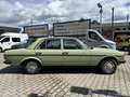 Mercedes-Benz W123 250 Traumzustand! TÜV/AU 07.2026 Зелений - thumbnail 5