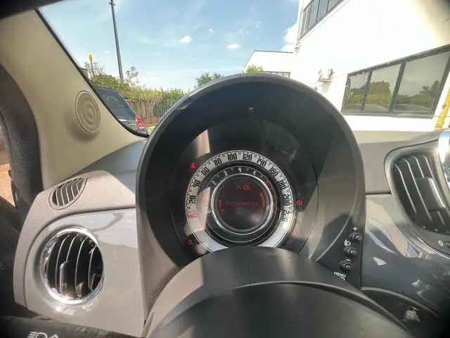 Fiat 500 view 11