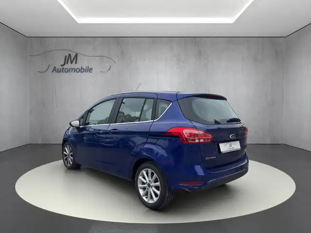 Ford B-Max view 5