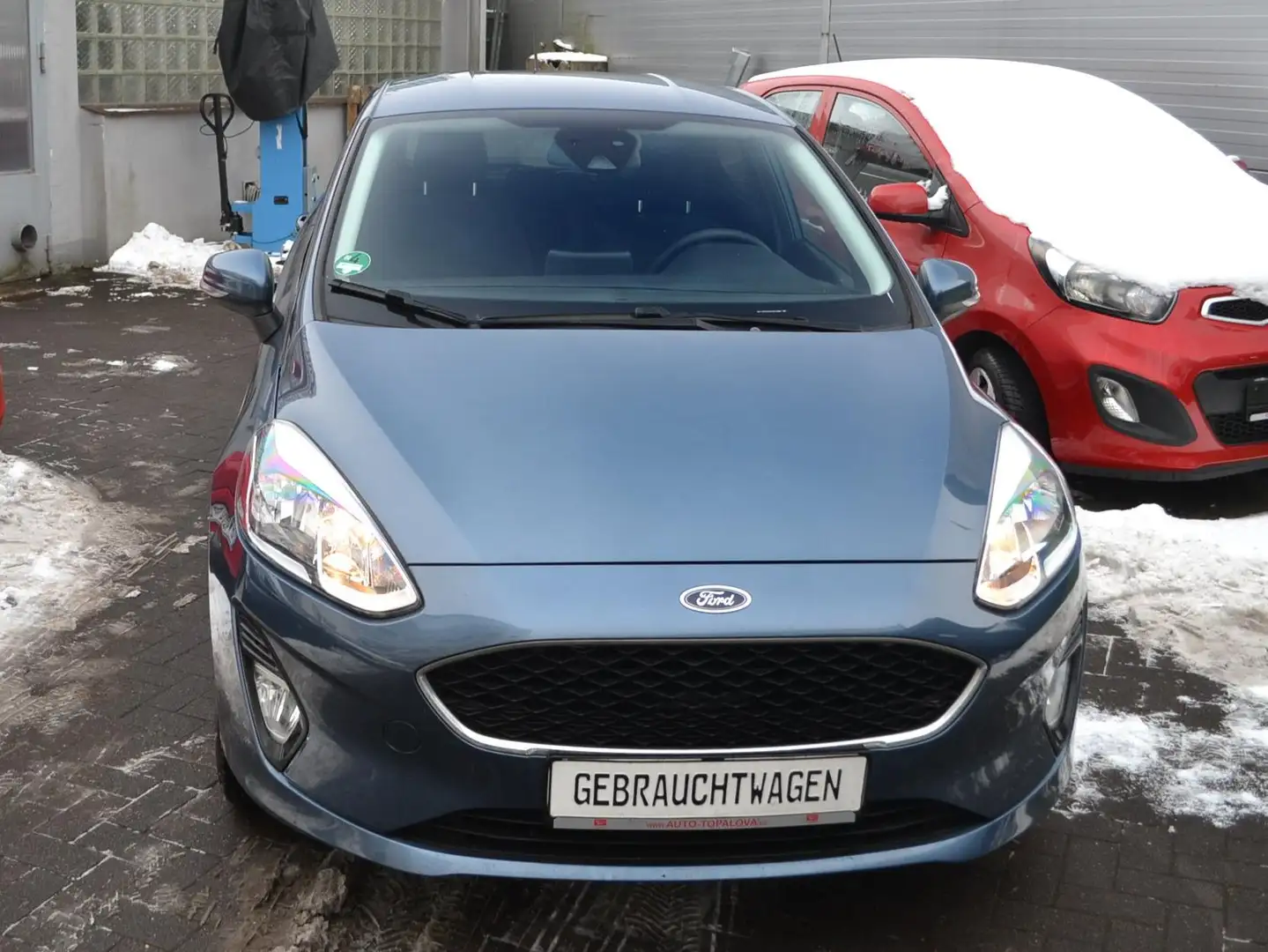 Ford Fiesta Fiesta 5-Türer 1.1 S Sitzheizung 8 Fach Bereift Blau - 1