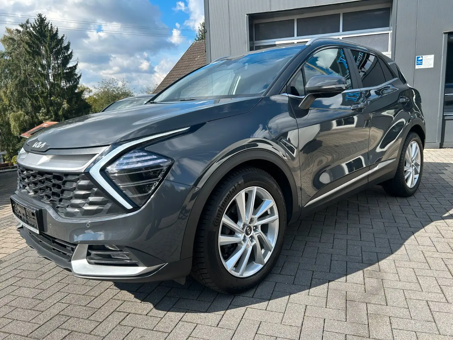 Kia Sportage GT-Line Plug-in Hybrid 4WD - 2