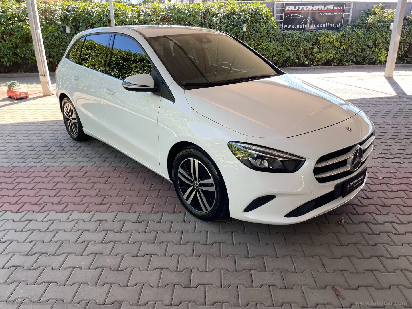 Mercedes-Benz B 180 B 180 CDI Automatic Business EXTRA Bianco - 1