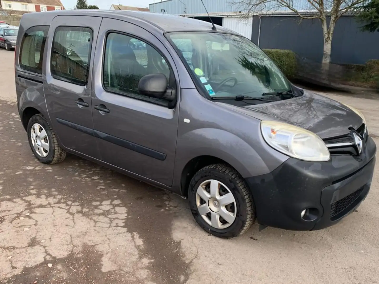 Renault Kangoo Phase II 1.5 DCi 90ch Privilège [2013] - 1