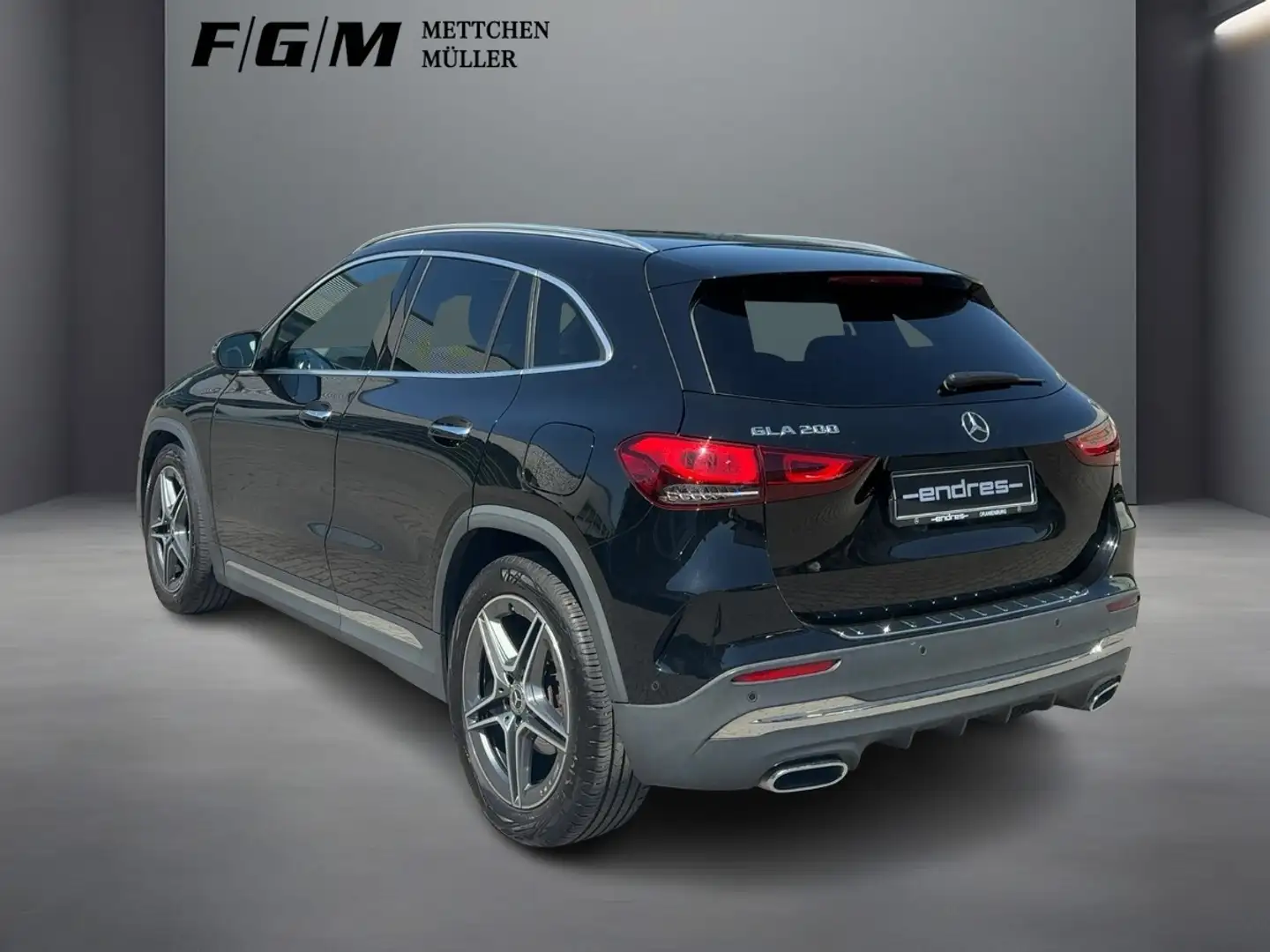 Mercedes-Benz GLA 200 AMG Line +Wide+MBUX+LED+Navi+Cam+AUT+PTS Czarny - 2