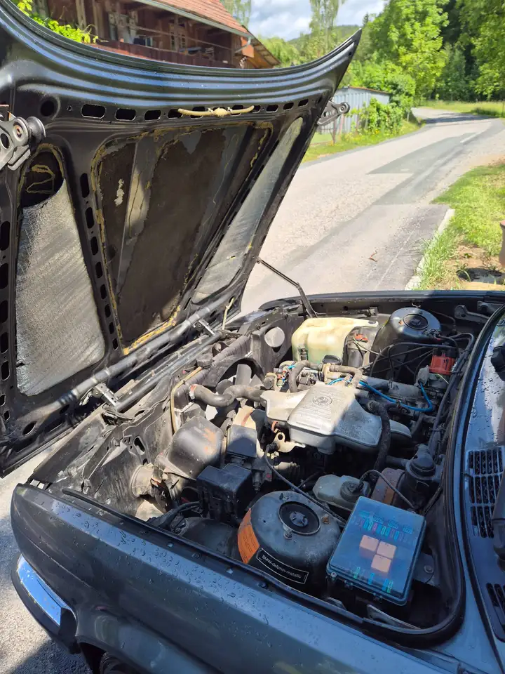 BMW 318i, foto 4