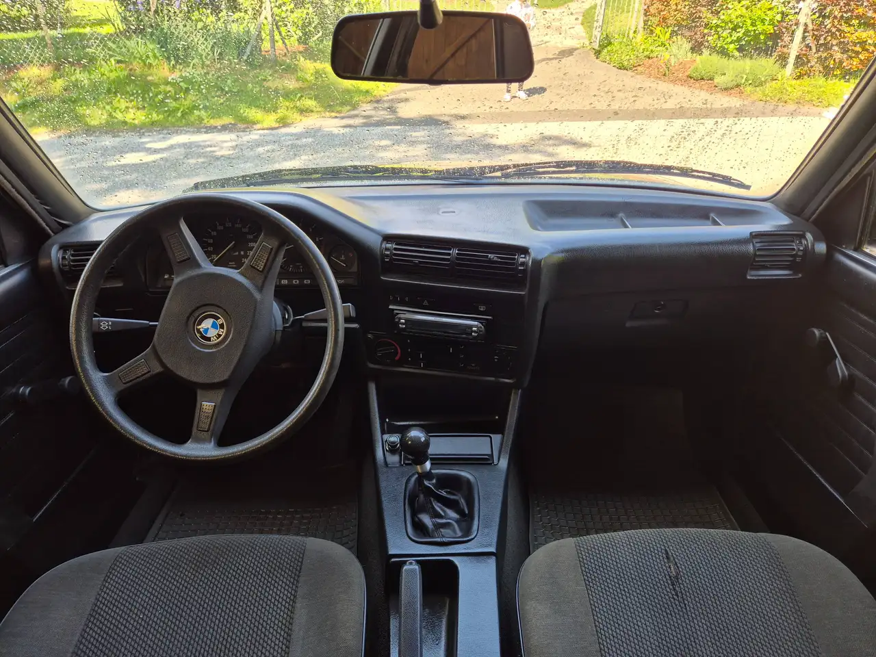 BMW 318i, foto 7