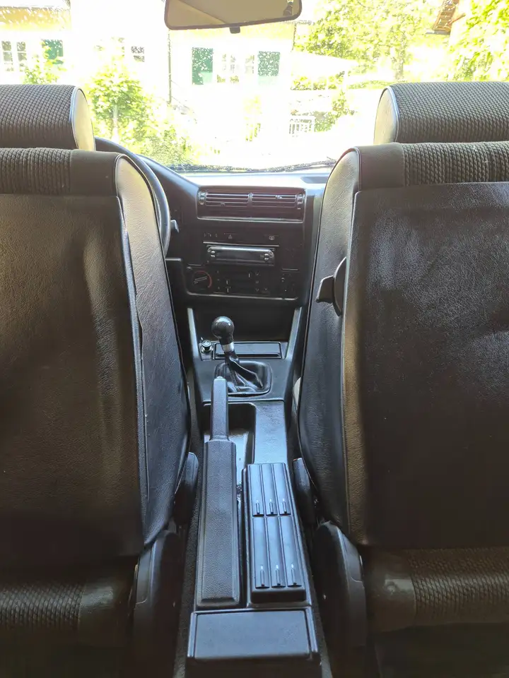 BMW 318i, foto 6