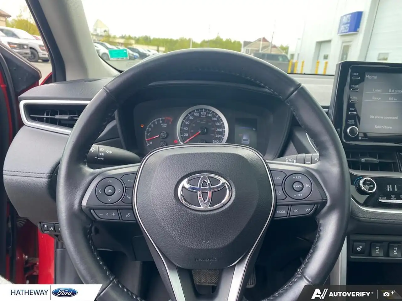 Toyota Corolla Cross снимка Toyota Corolla Cross