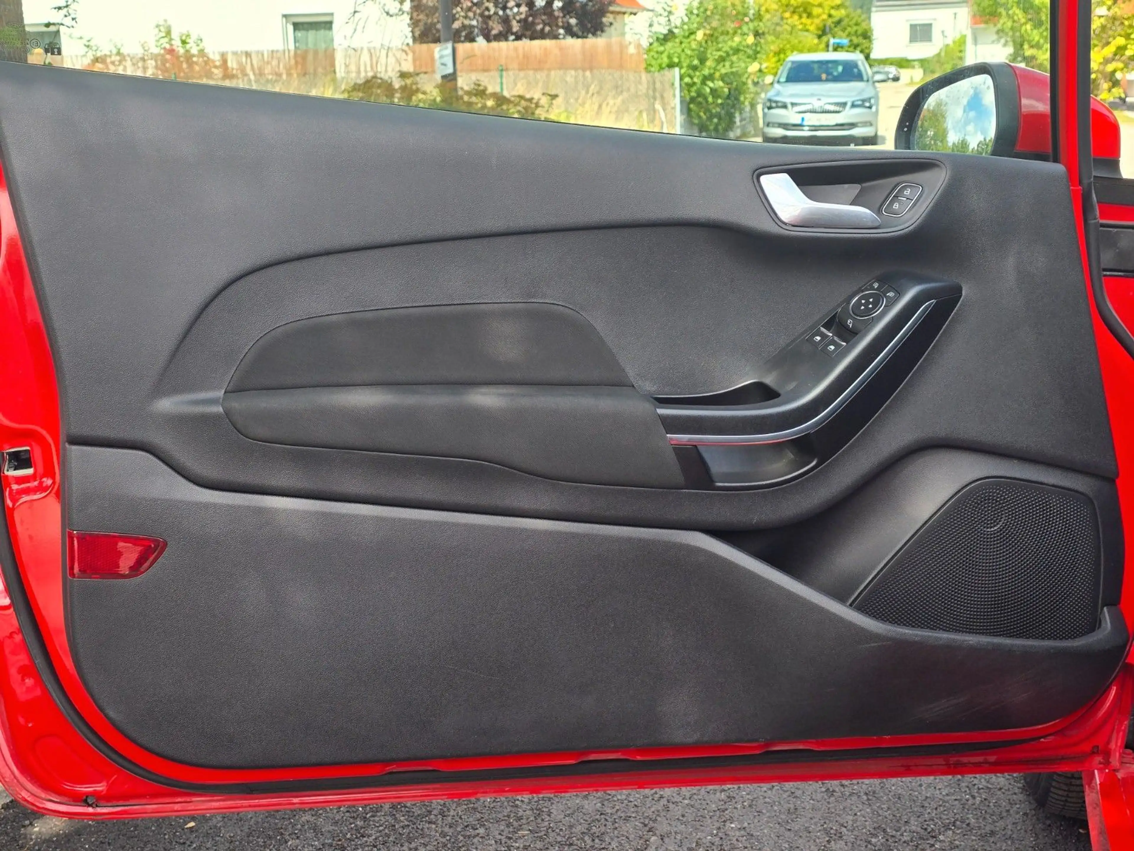 Ford Fiesta ST*CarPlay*Scheckheftg.*PDC*Recaro* — photo 10