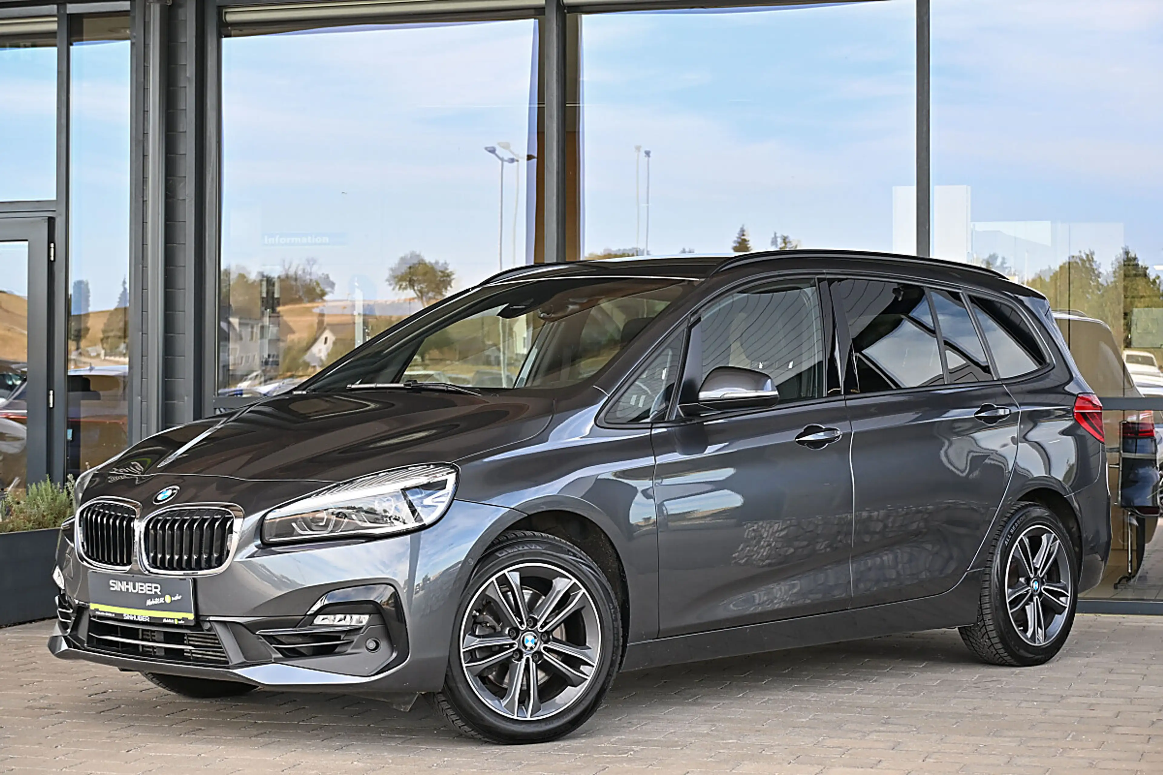 BMW 218 i Gran Tourer Aut. Sportline AHK, LED, Navi, Ka... — photo 13