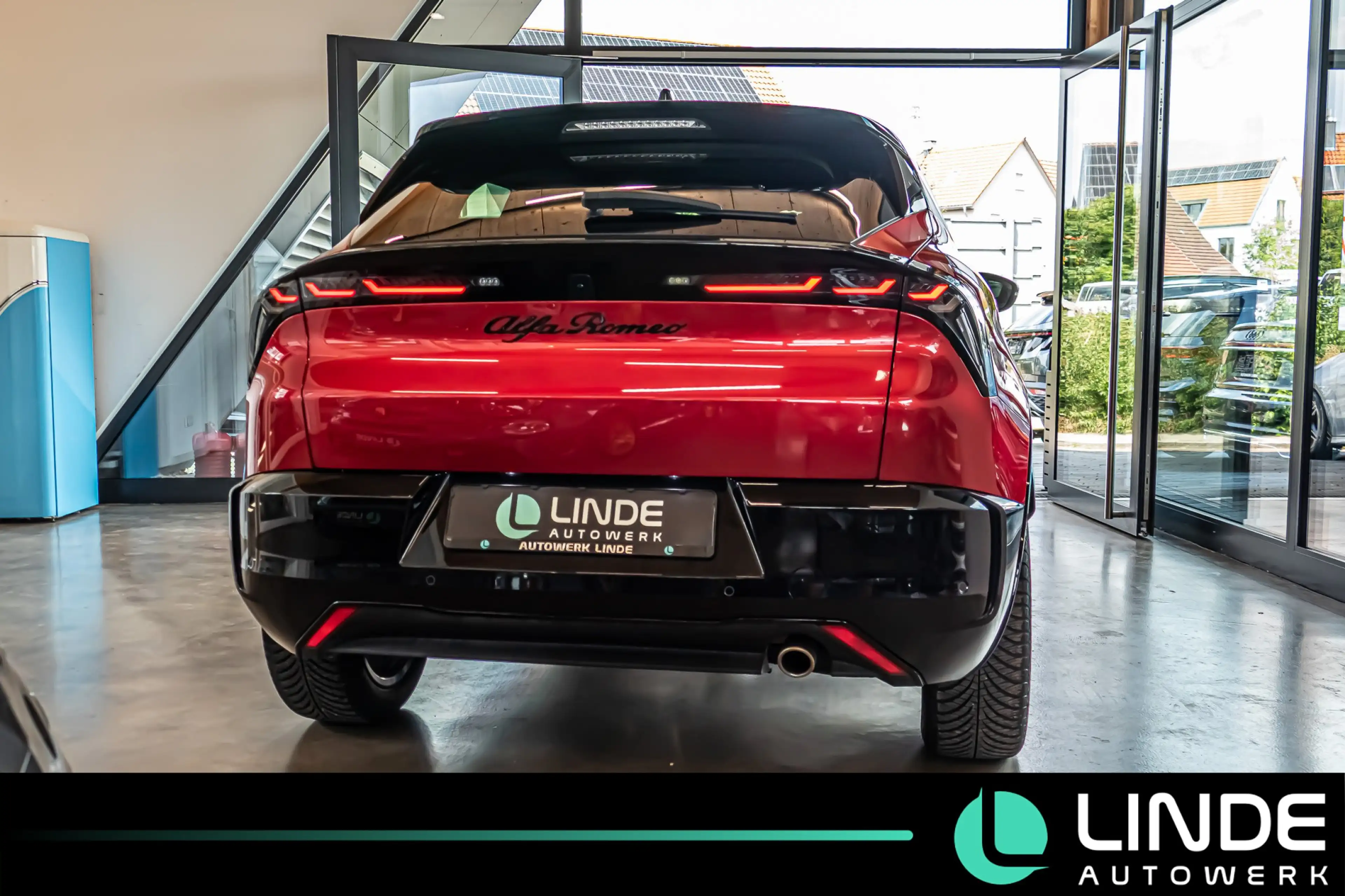Alfa Romeo Junior Ibrida VGT Q4 |DIGITAL.C|R.KAMERA|ACC|LED — photo 6