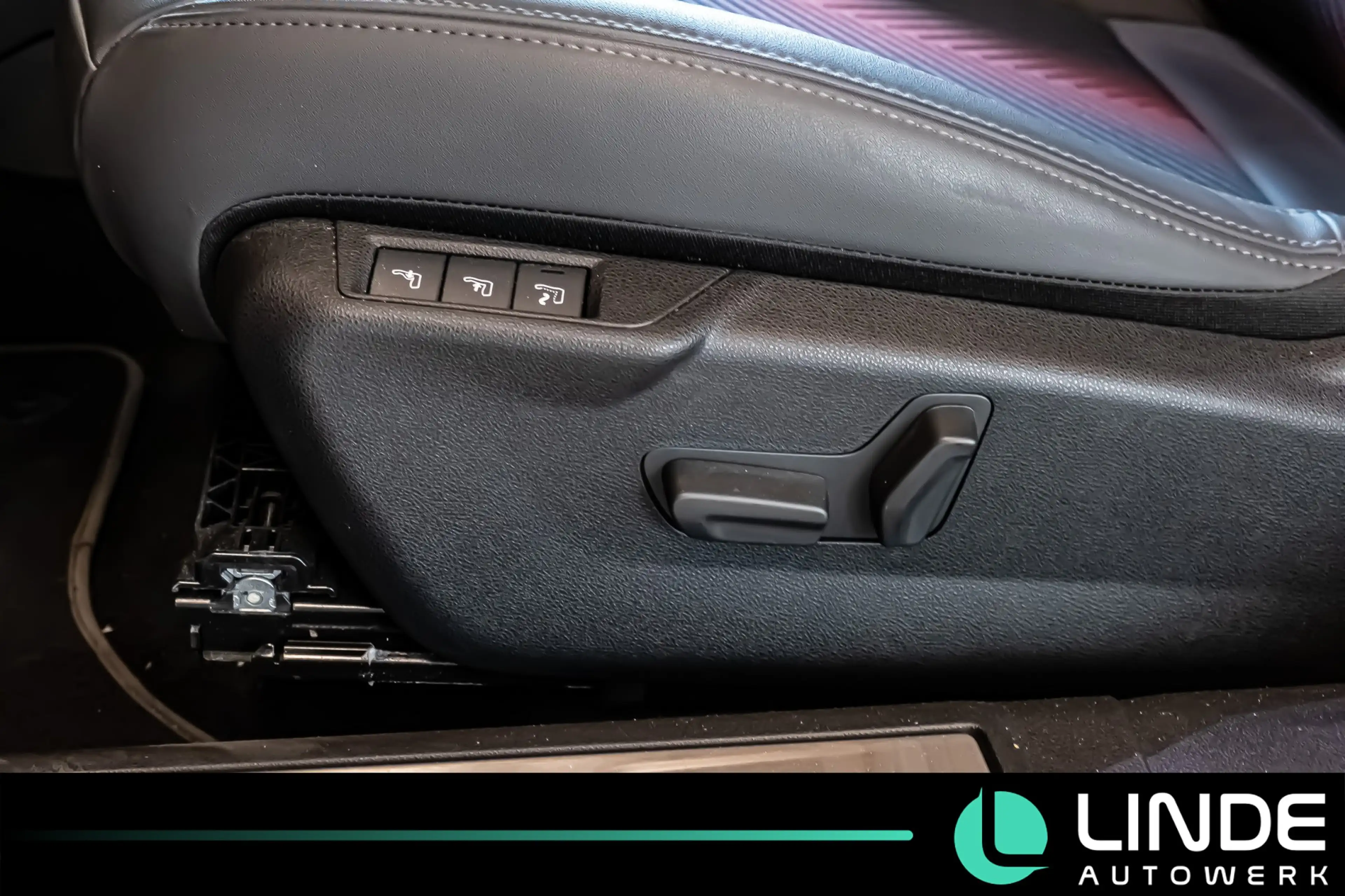 Alfa Romeo Junior Ibrida VGT Q4 |DIGITAL.C|R.KAMERA|ACC|LED — photo 14