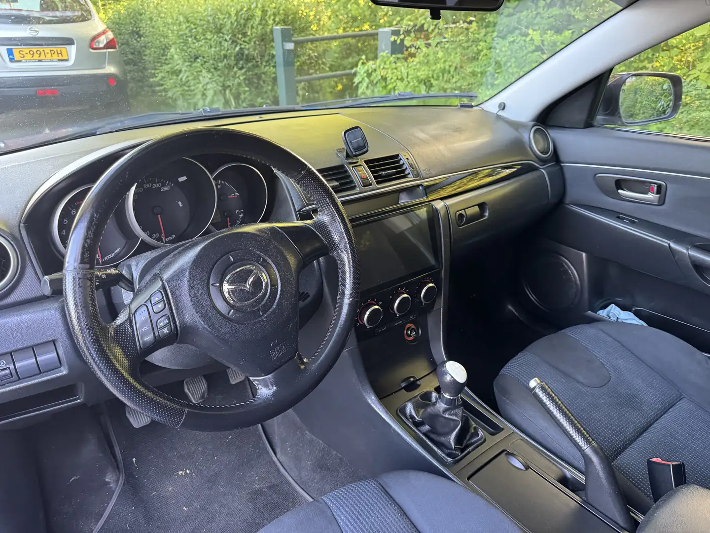 Mazda 3 1.6 Exclusive - 1