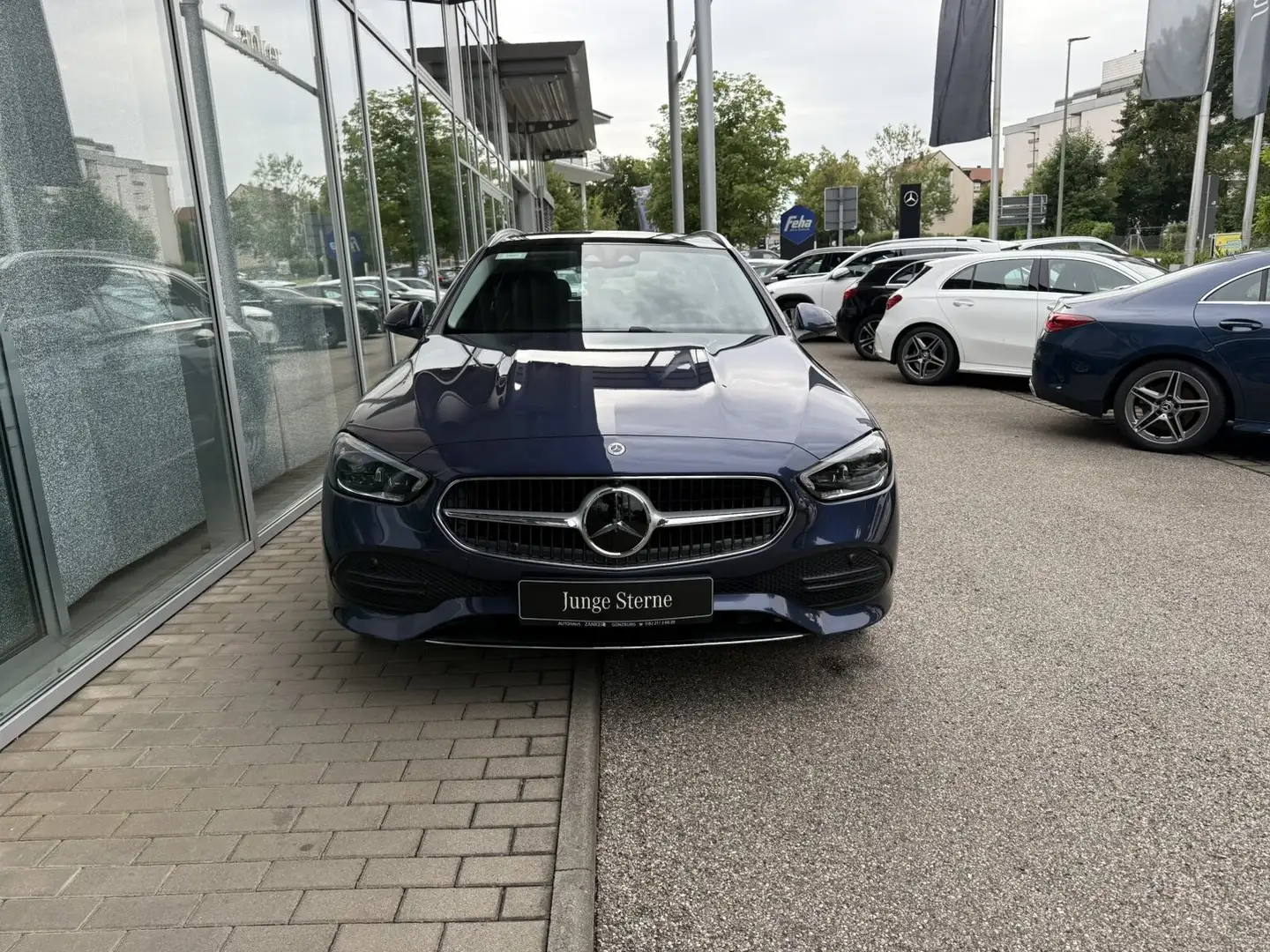 Mercedes-Benz C 300 C 300 e T *BURMESTER*PANO*AHK*DISTRO*MEMO*360* Blau - 2