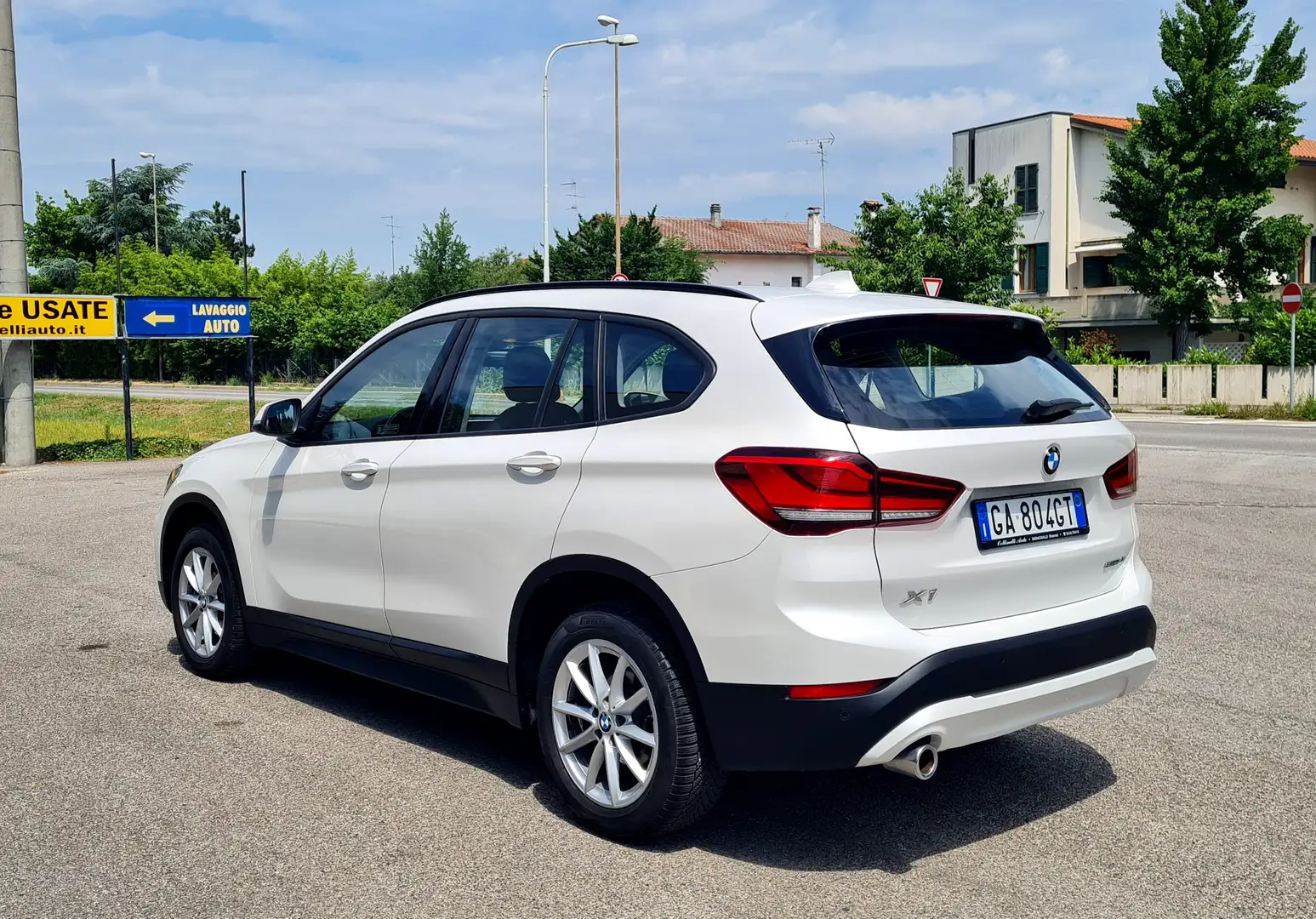 BMW X1 sdrive18i Advantage 140 CV Blanc - 2