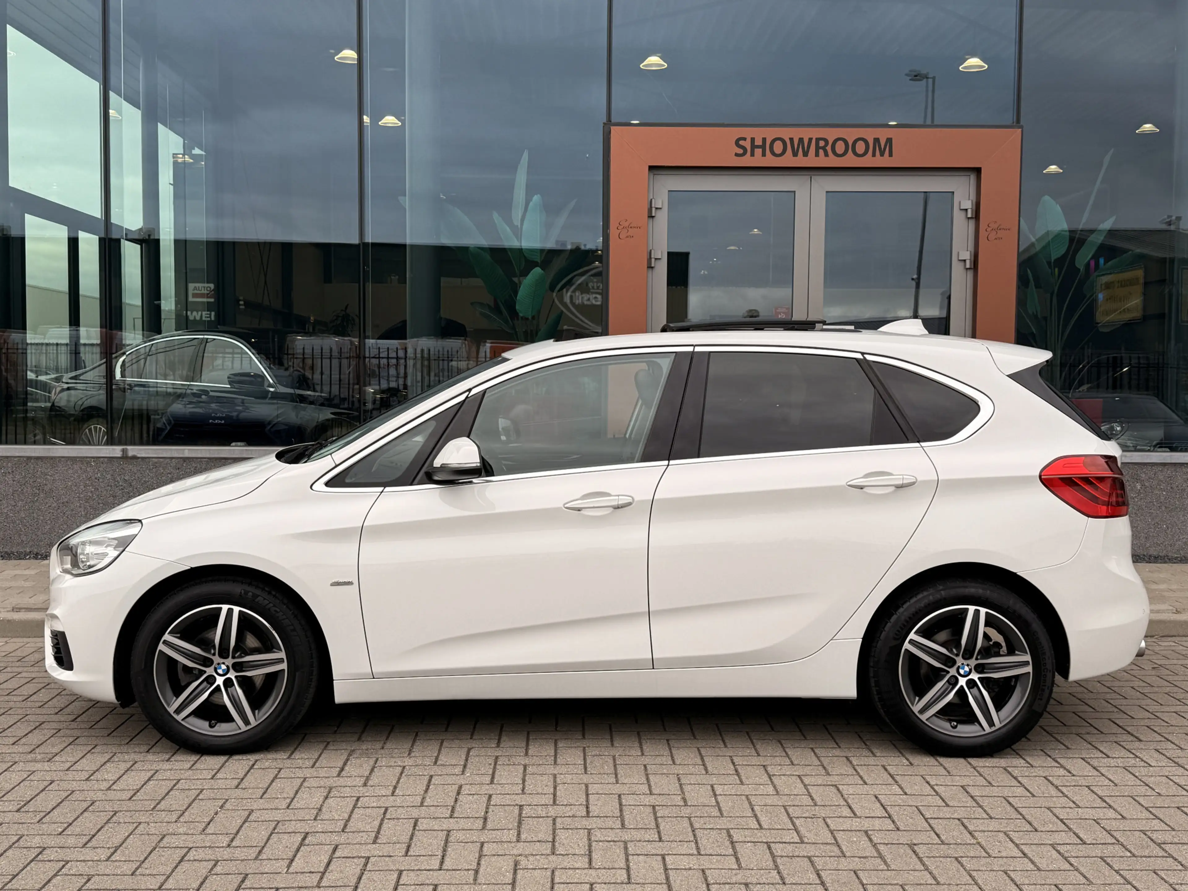 BMW 216 2-serie Active Tourer 216d Centennial Sport Line | — photo 9