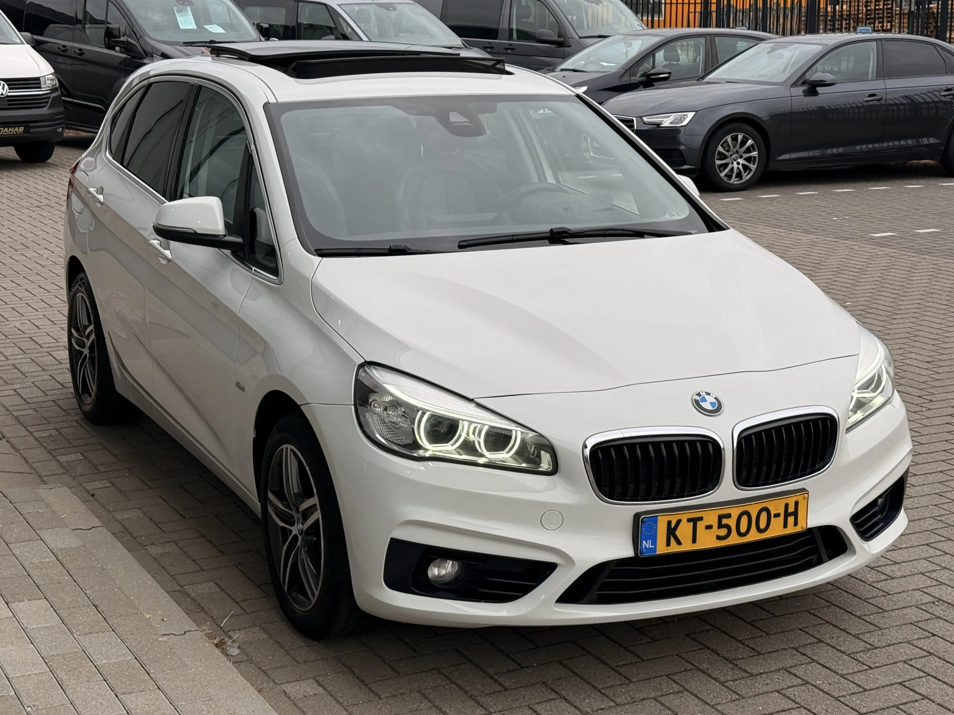 BMW 216 2-serie Active Tourer 216d Centennial Sport Line | — photo 11