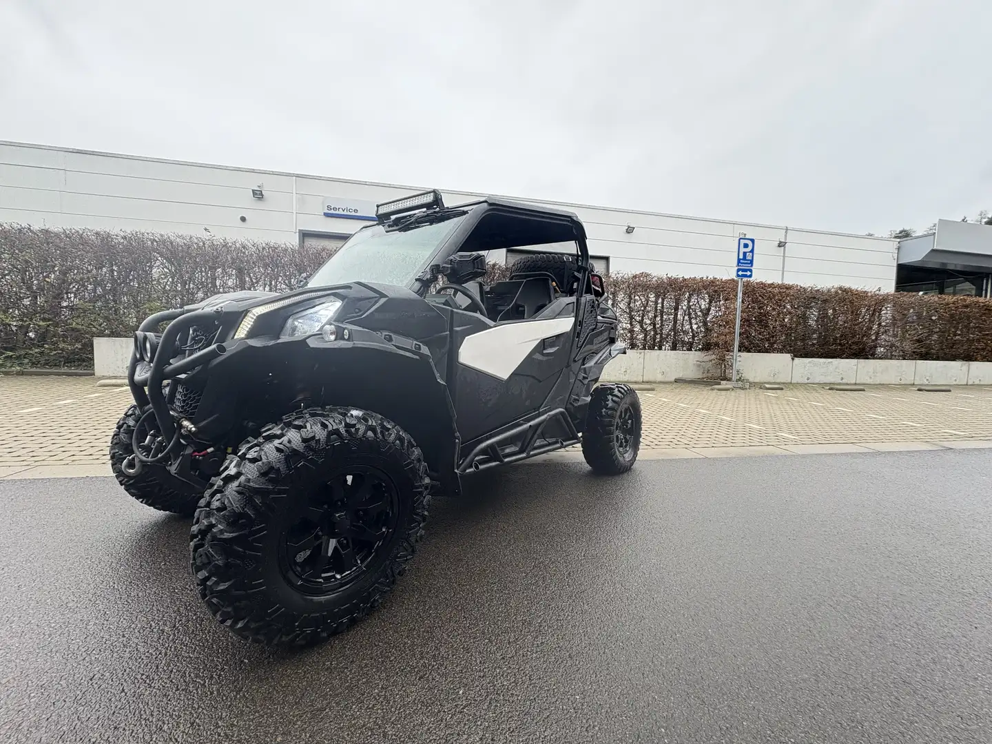 Can-Am Maverick 4x4, DPS, arceau, sièges baquets, feux LED. - 1
