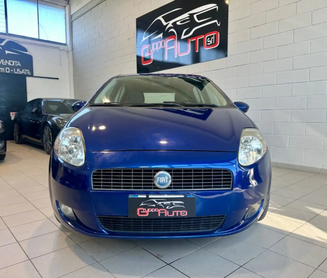 Fiat Grande Punto 1.2 5p. Active *NEOPATENTATI* Blau - 2