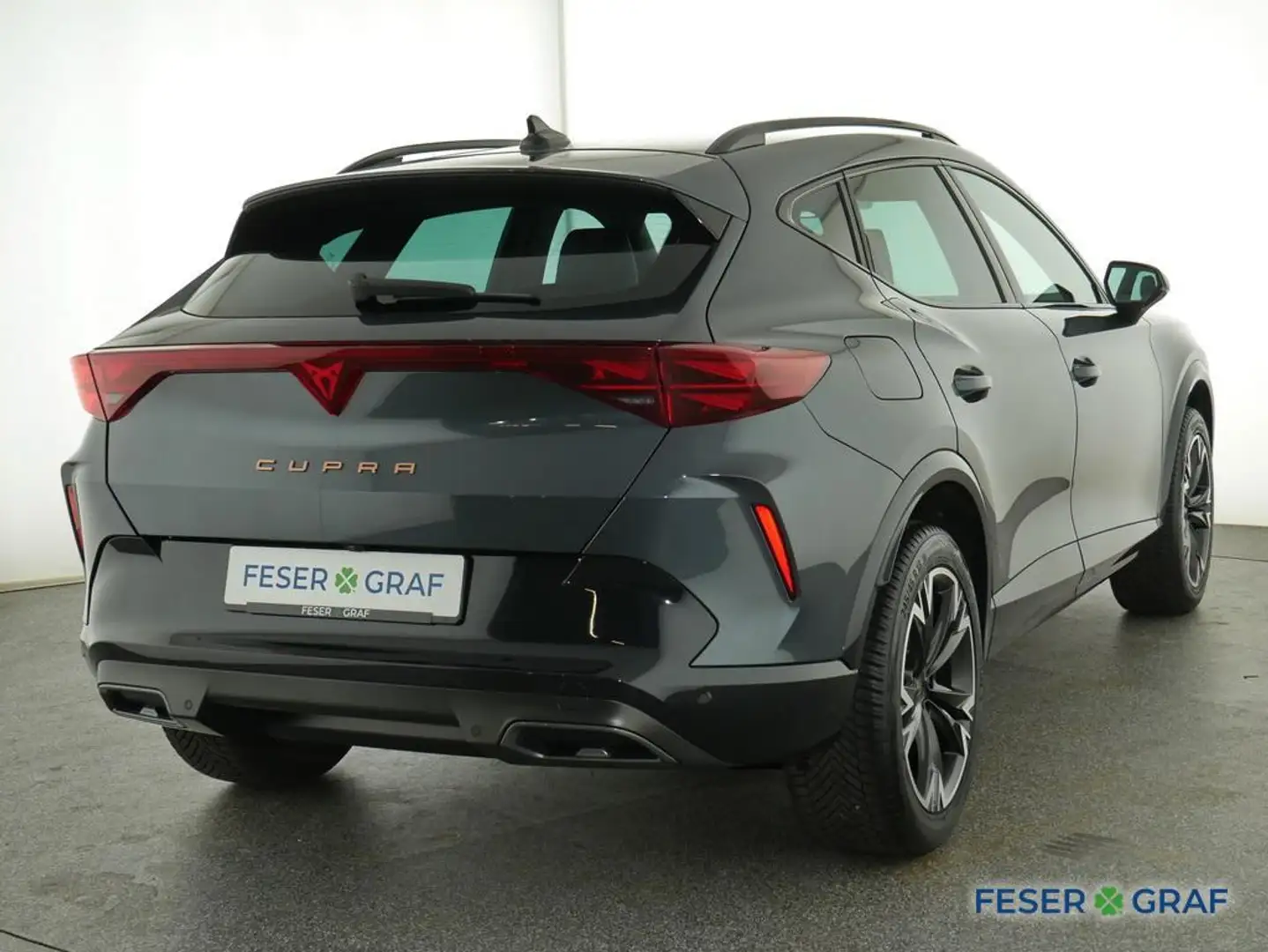 CUPRA Formentor 1.5 TSI DSG LED / DAB / PDC / RearView / Full-Link Grau - 2