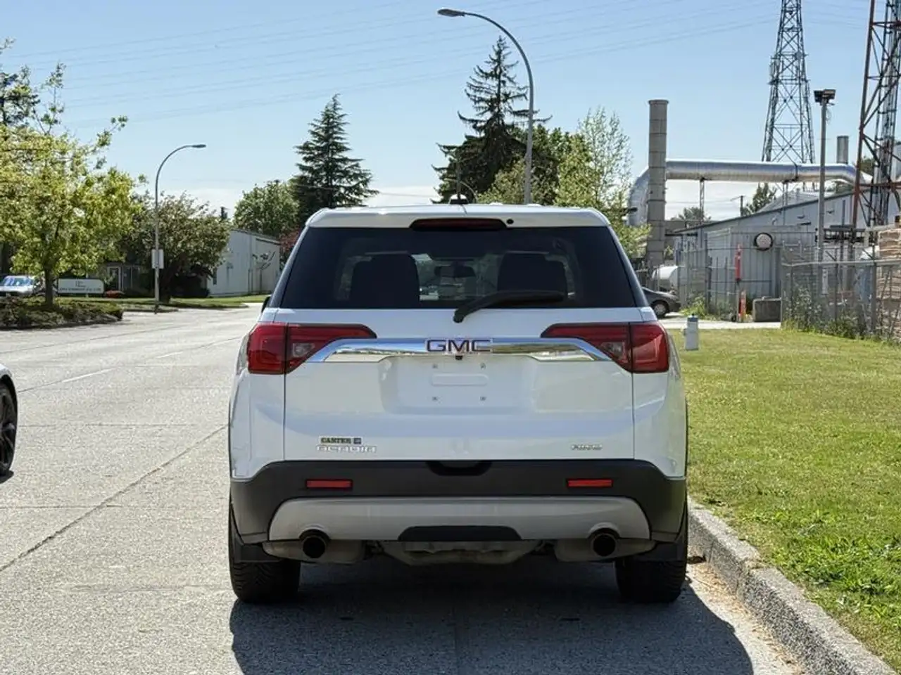 GMC Acadia снимка GMC Acadia