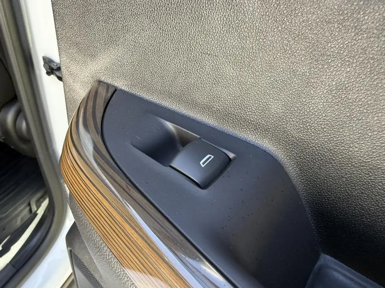 GMC Acadia снимка GMC Acadia