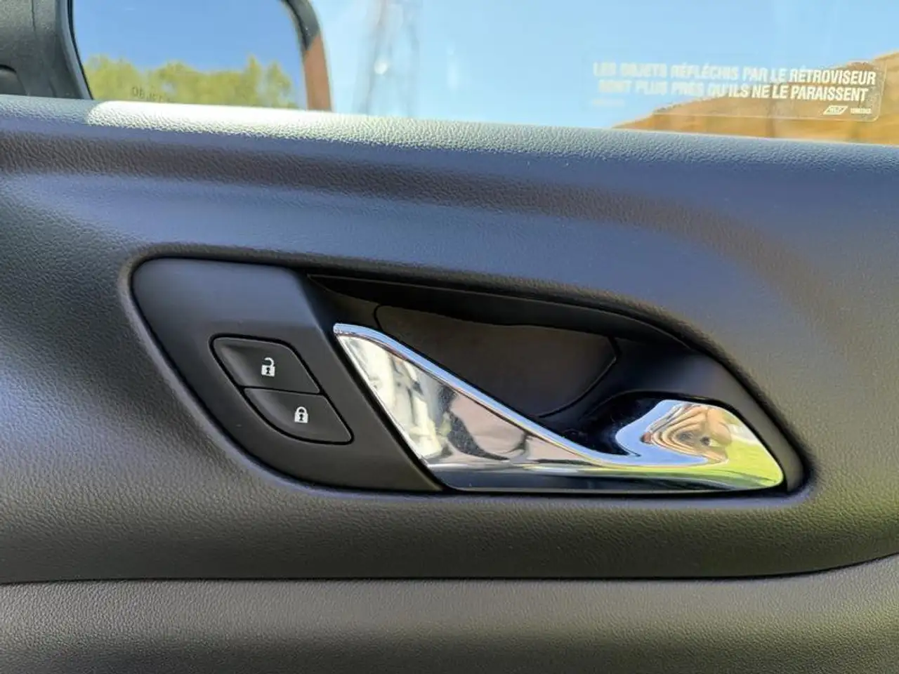 GMC Acadia снимка GMC Acadia