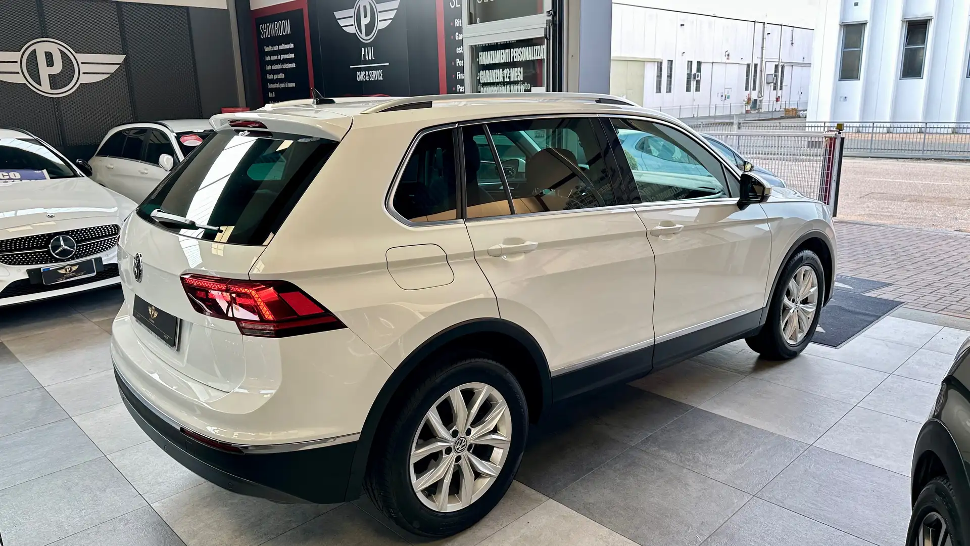 Volkswagen Tiguan 2.0 TDi 190CV DSG Advanced 4Motion  BlueMotion Tec Blanc - 2