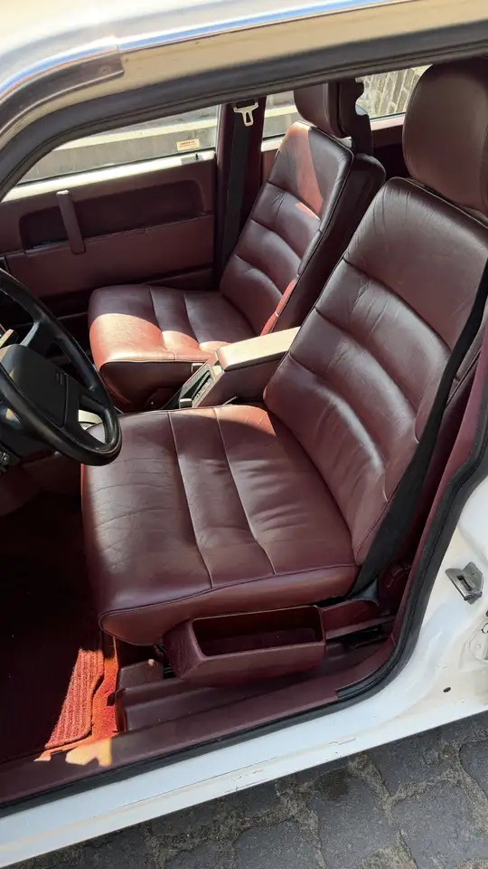 Volvo 760 2.8 V6 Aut Airco 1988 origineel NL, zeer mooi!, foto 12