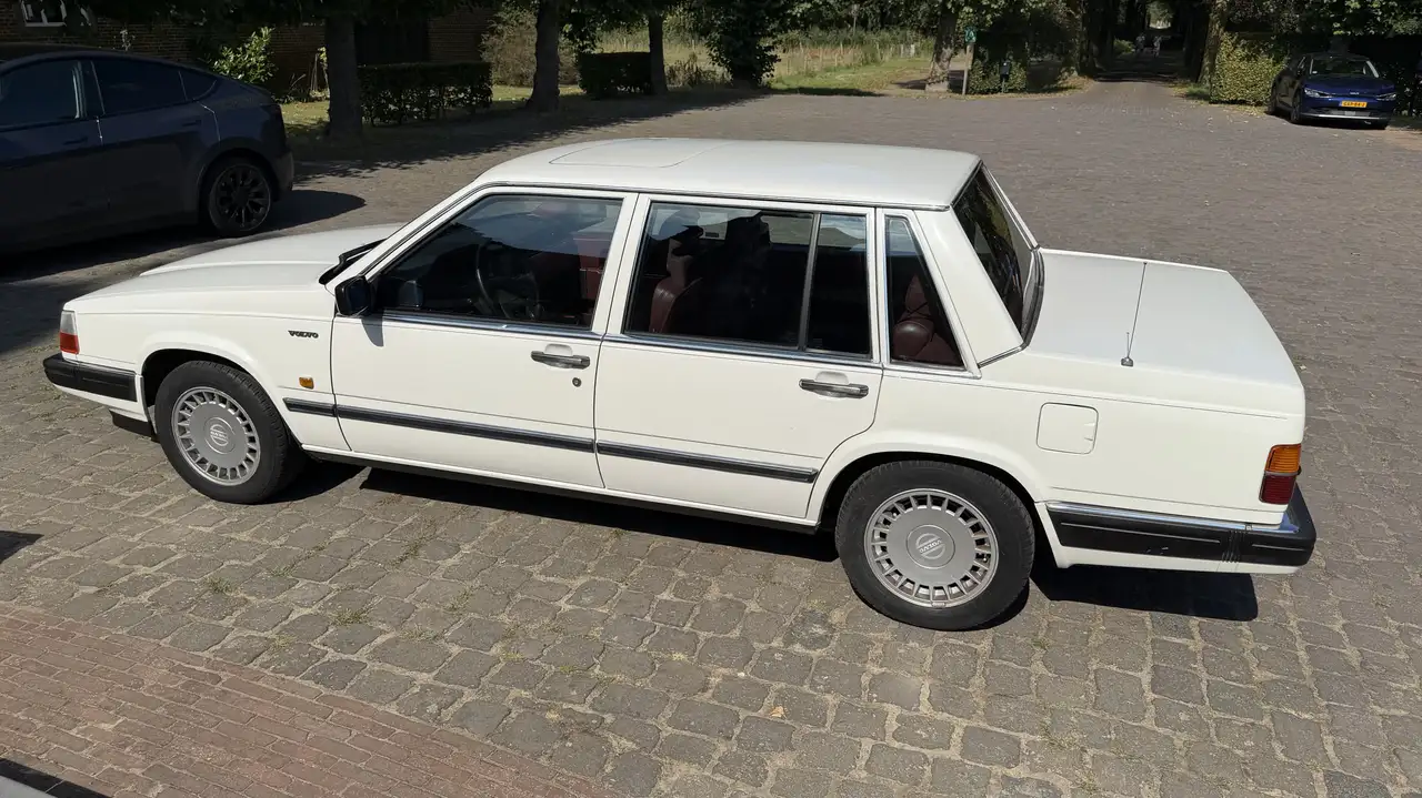Volvo 760 2.8 V6 Aut Airco 1988 origineel NL, zeer mooi!, foto 4