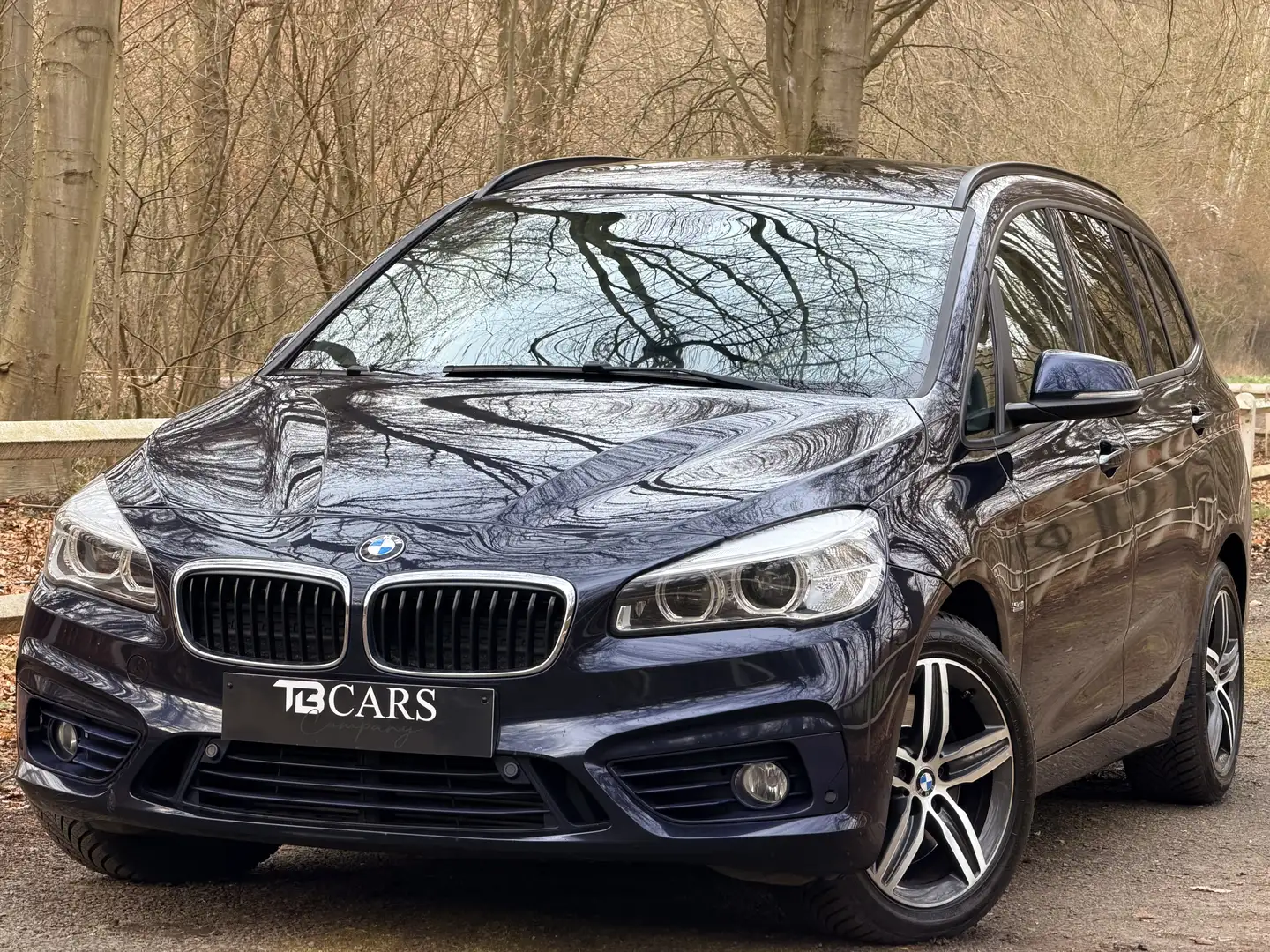 BMW 220 // BOITE AUTOMATIQUE \\ ** 7 PLACES ** Schwarz - 1