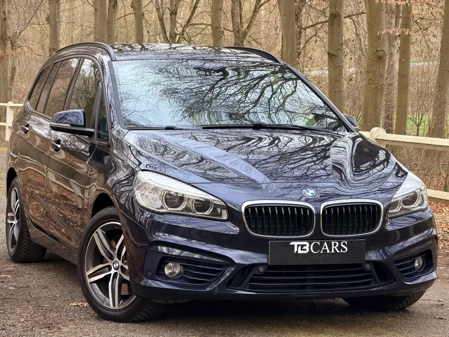 BMW 220 // BOITE AUTOMATIQUE \\ ** 7 PLACES ** Schwarz - 2