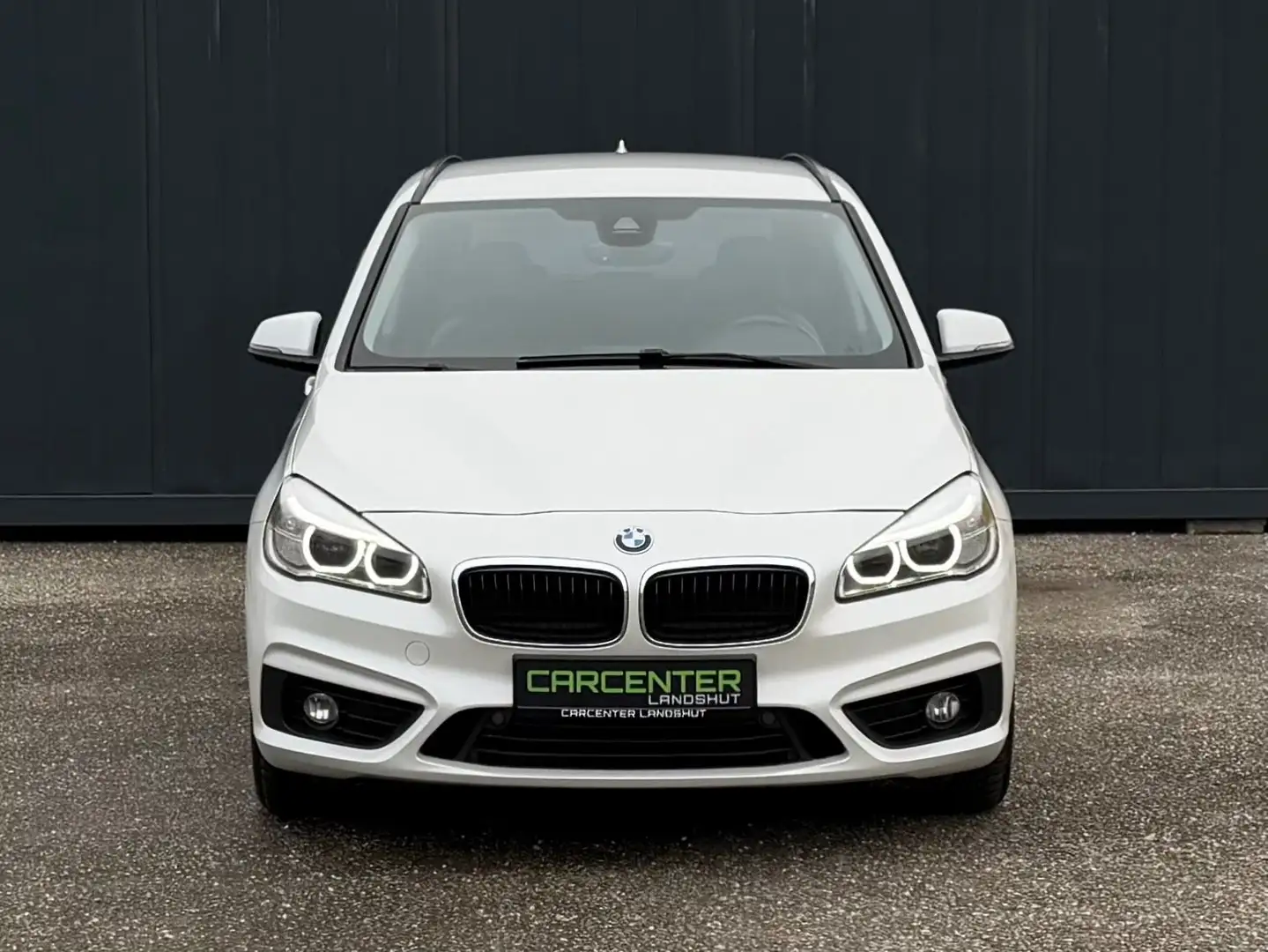 BMW 220 d Active Tourer AUTOMATIK,LEDER,NAVI,KEY-LESS Weiß - 2