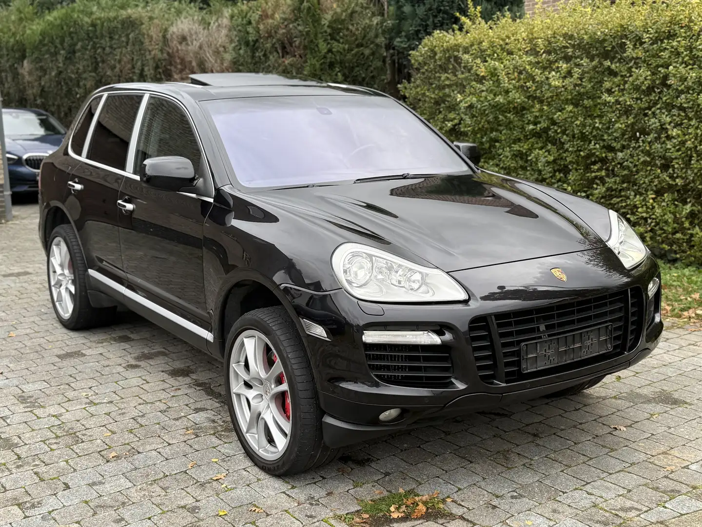 Porsche Cayenne Turbo - 4.8 V8 Tiptronic S - 500 pk Zwart - 1